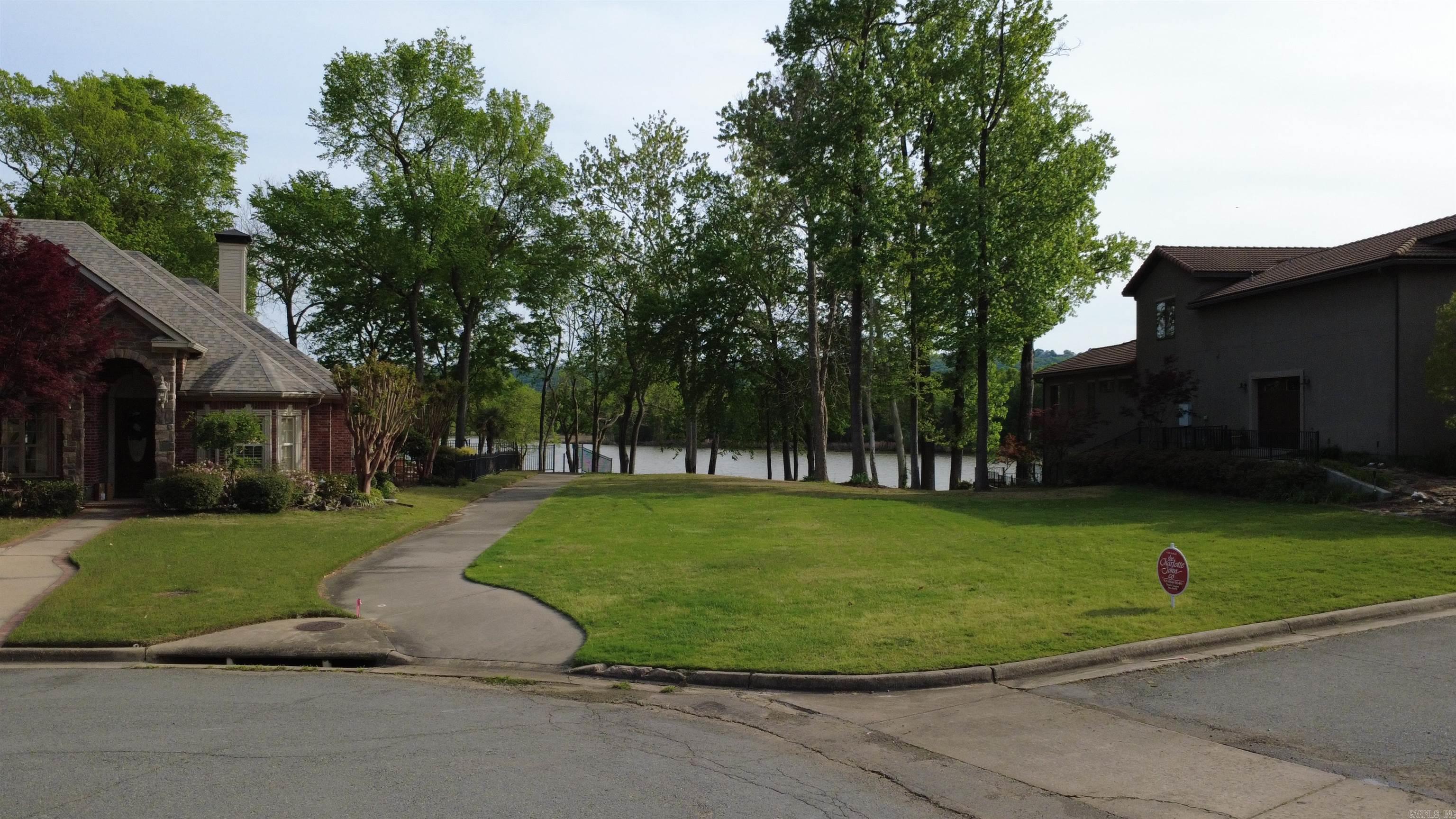 117 Turtle Creek Cv  Maumelle, AR