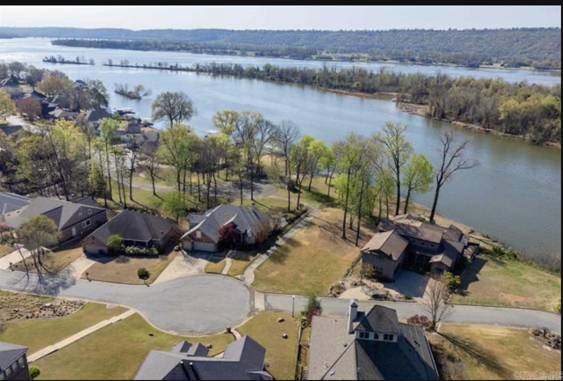 117 Turtle Creek Cv  Maumelle, AR