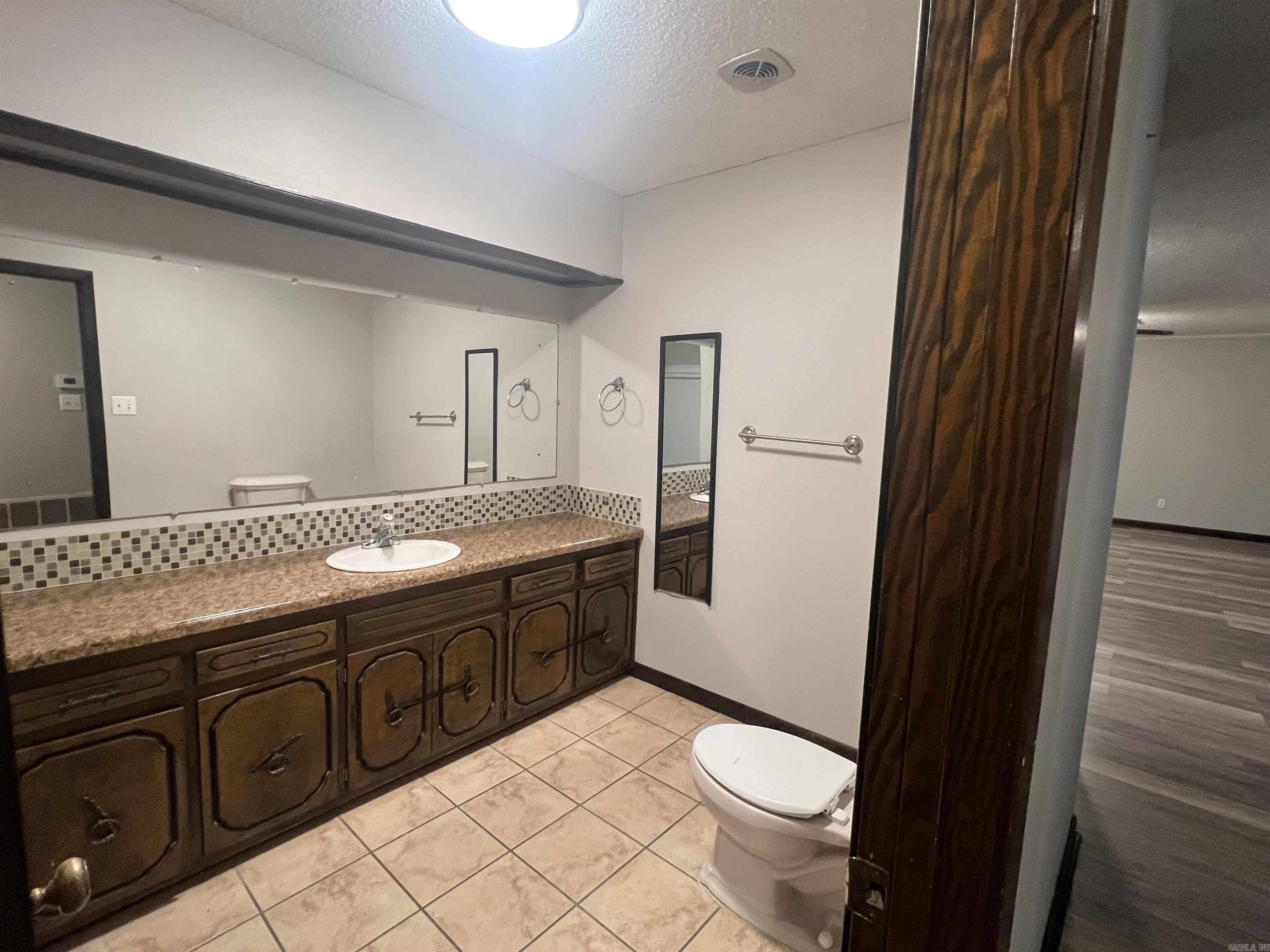 707 W Union St  Bald Knob, AR