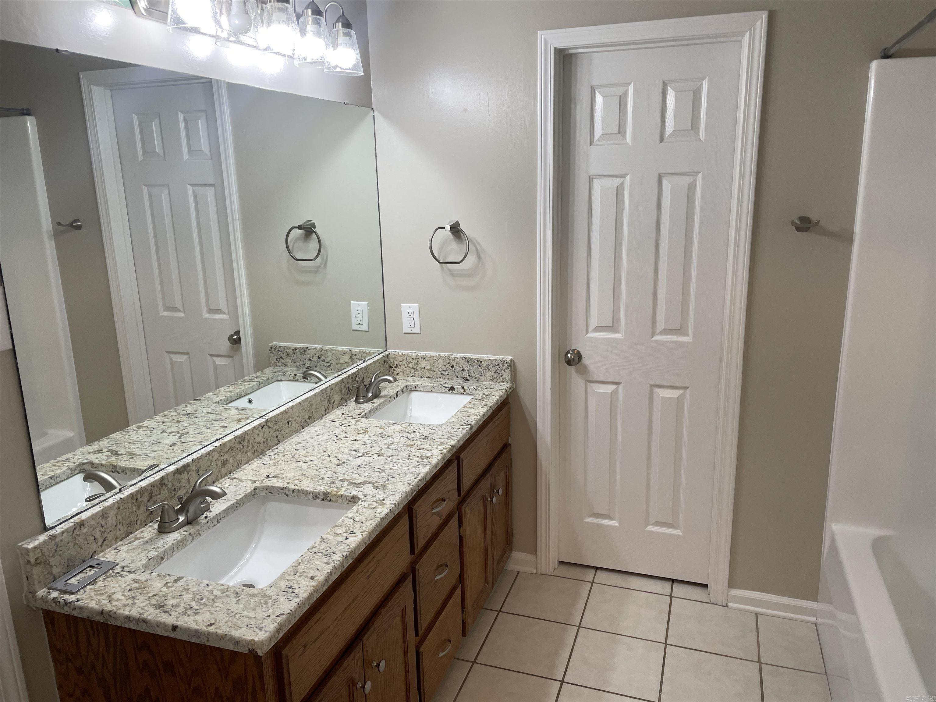 1645 Buckhorn  Conway, AR