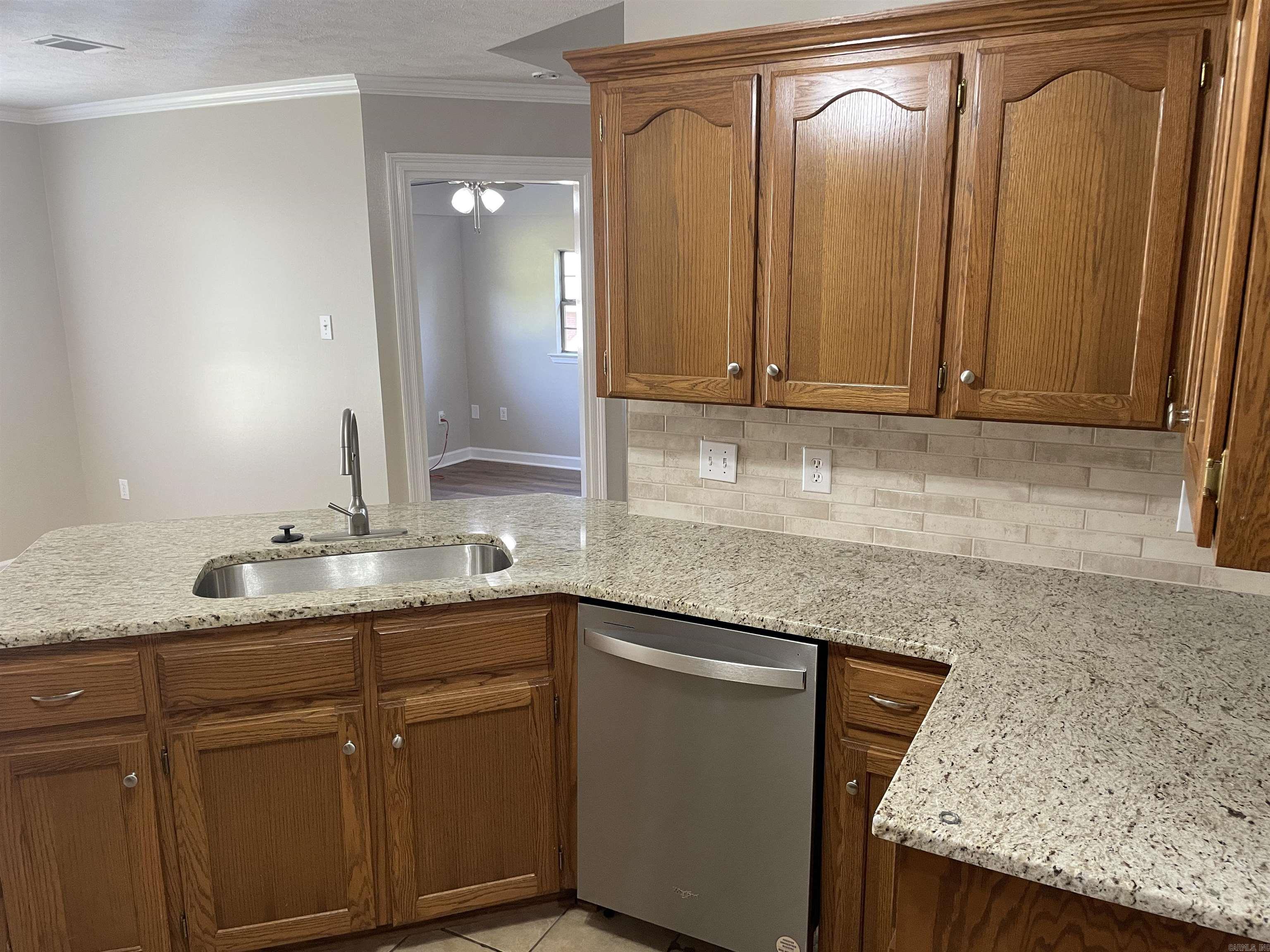 1645 Buckhorn  Conway, AR