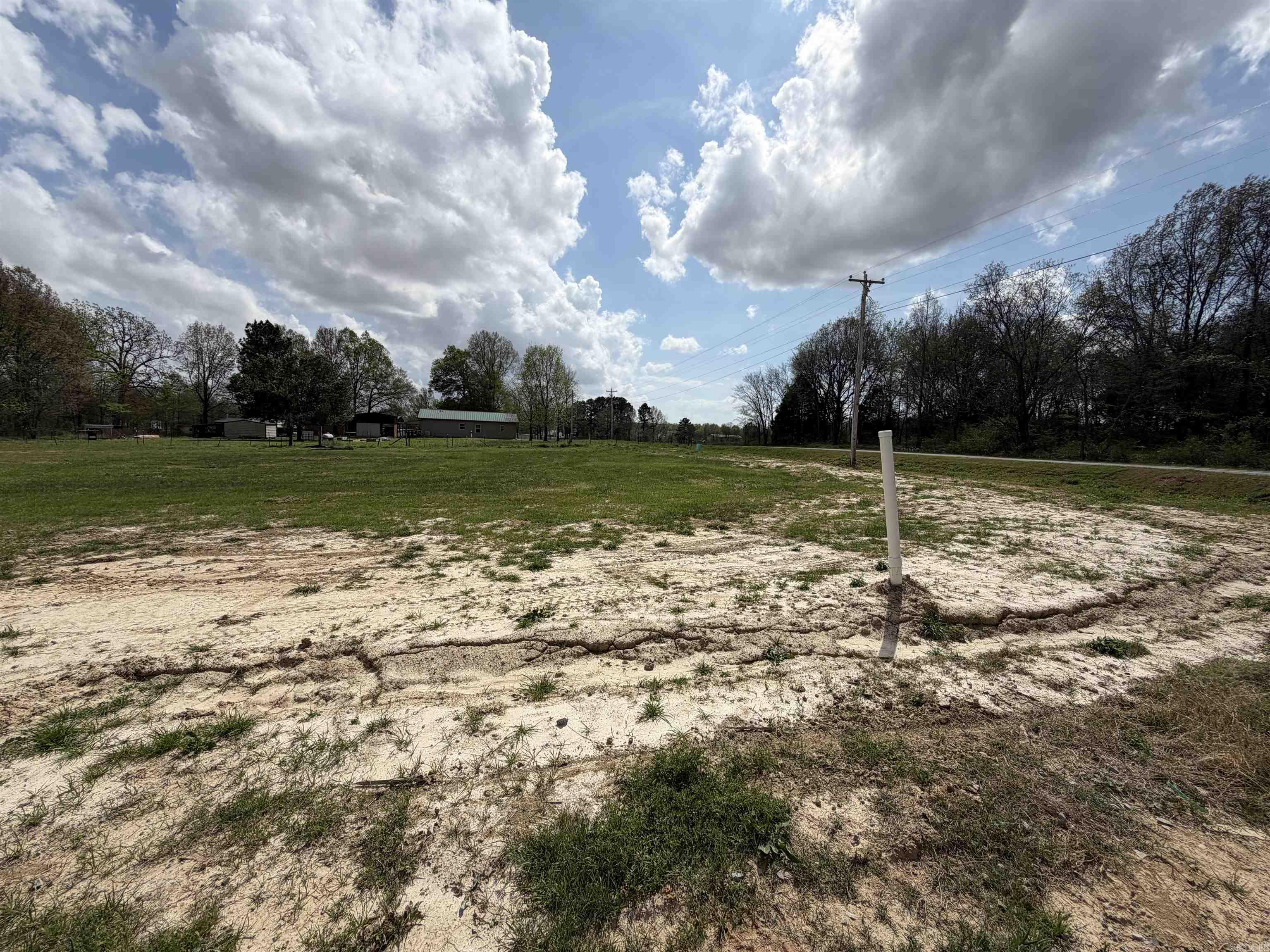 100 Horseshoe Creek  Brookland, AR