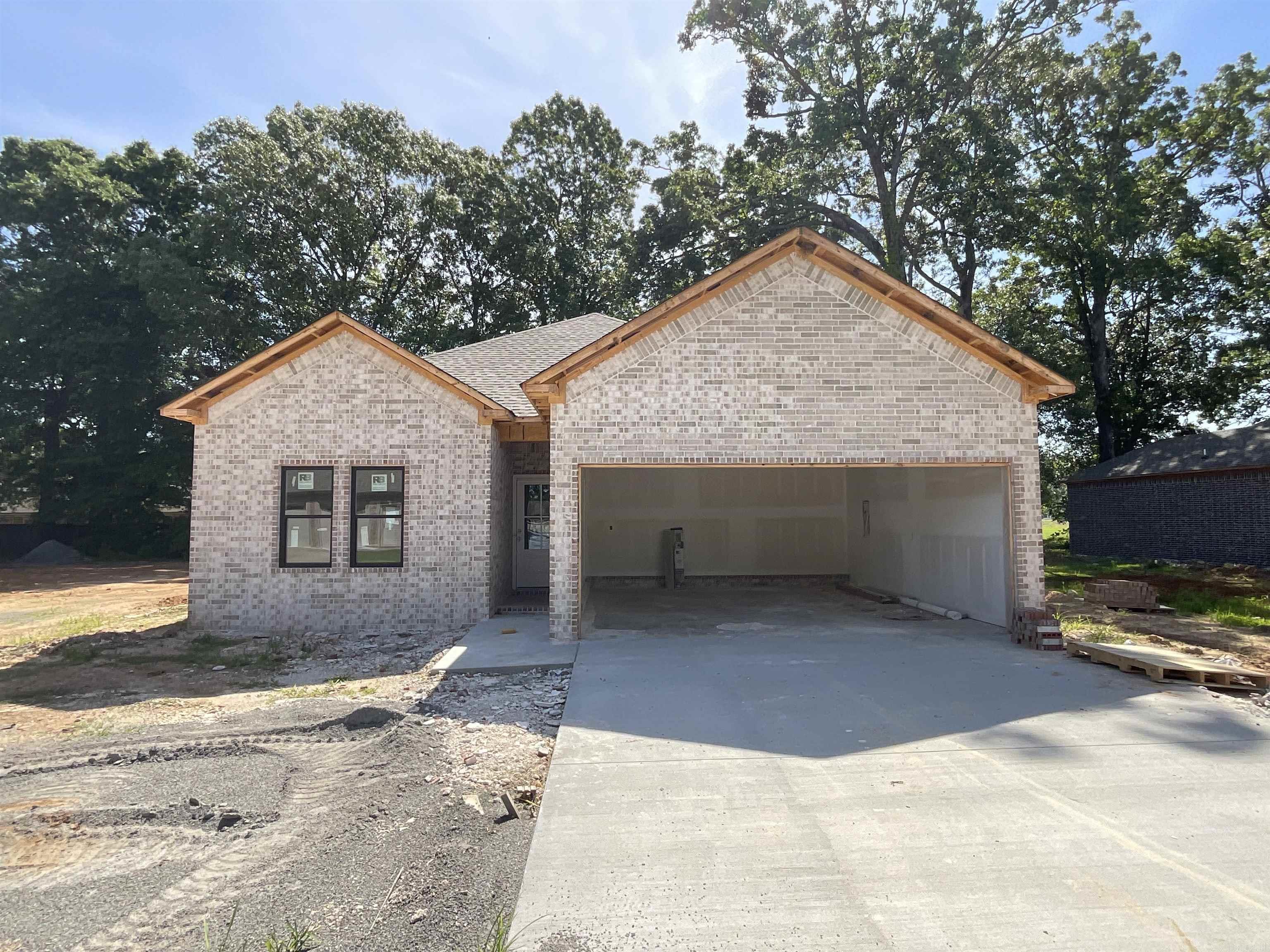 225 Kayla  Lonoke, AR