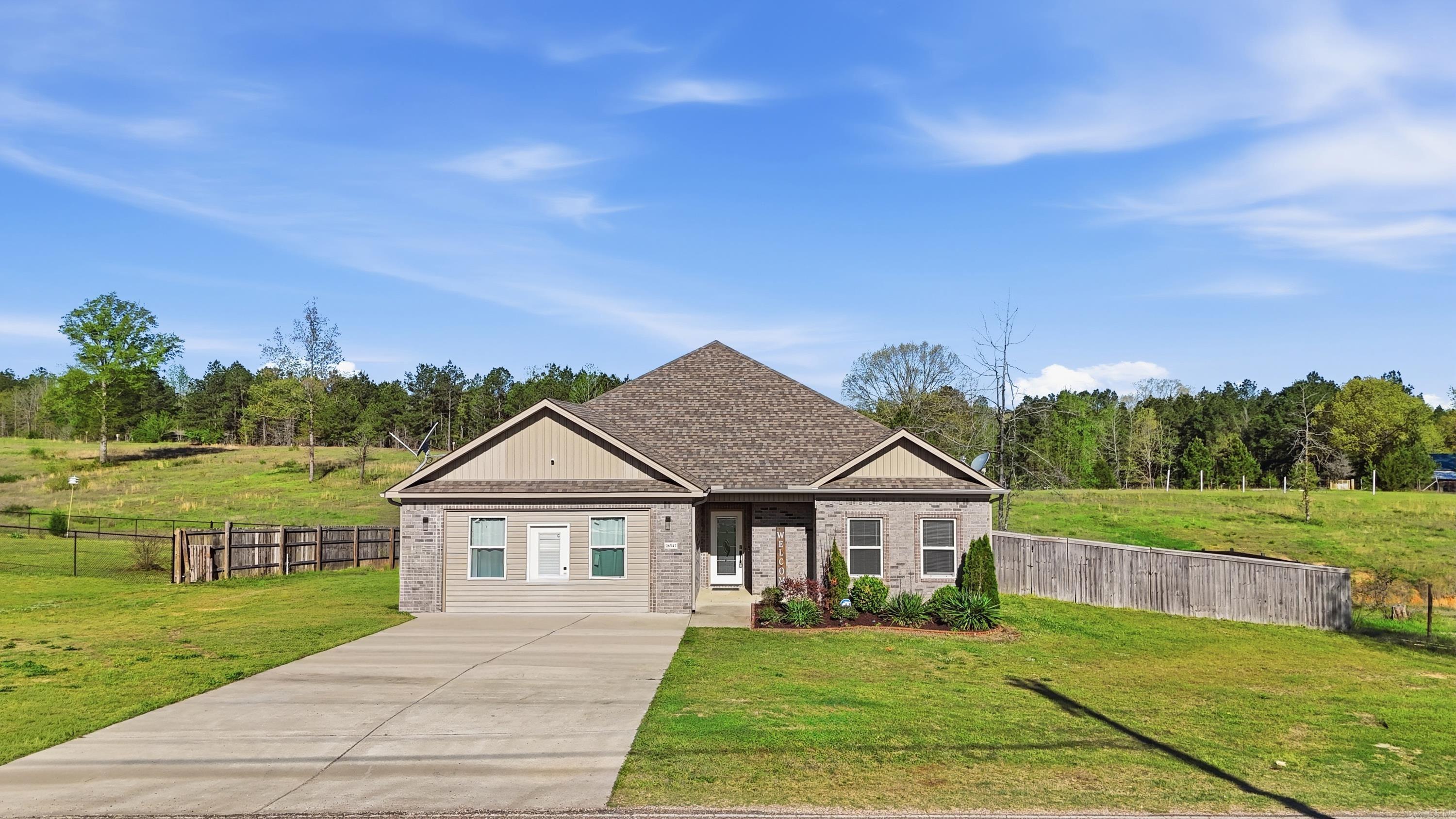 26543 S Sardis Road Bauxite, AR 72011
