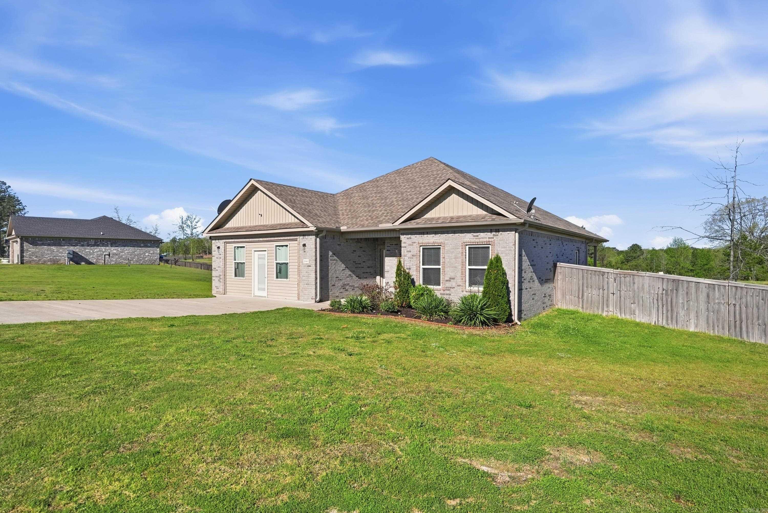 26543 S Sardis Road Bauxite, AR 72011