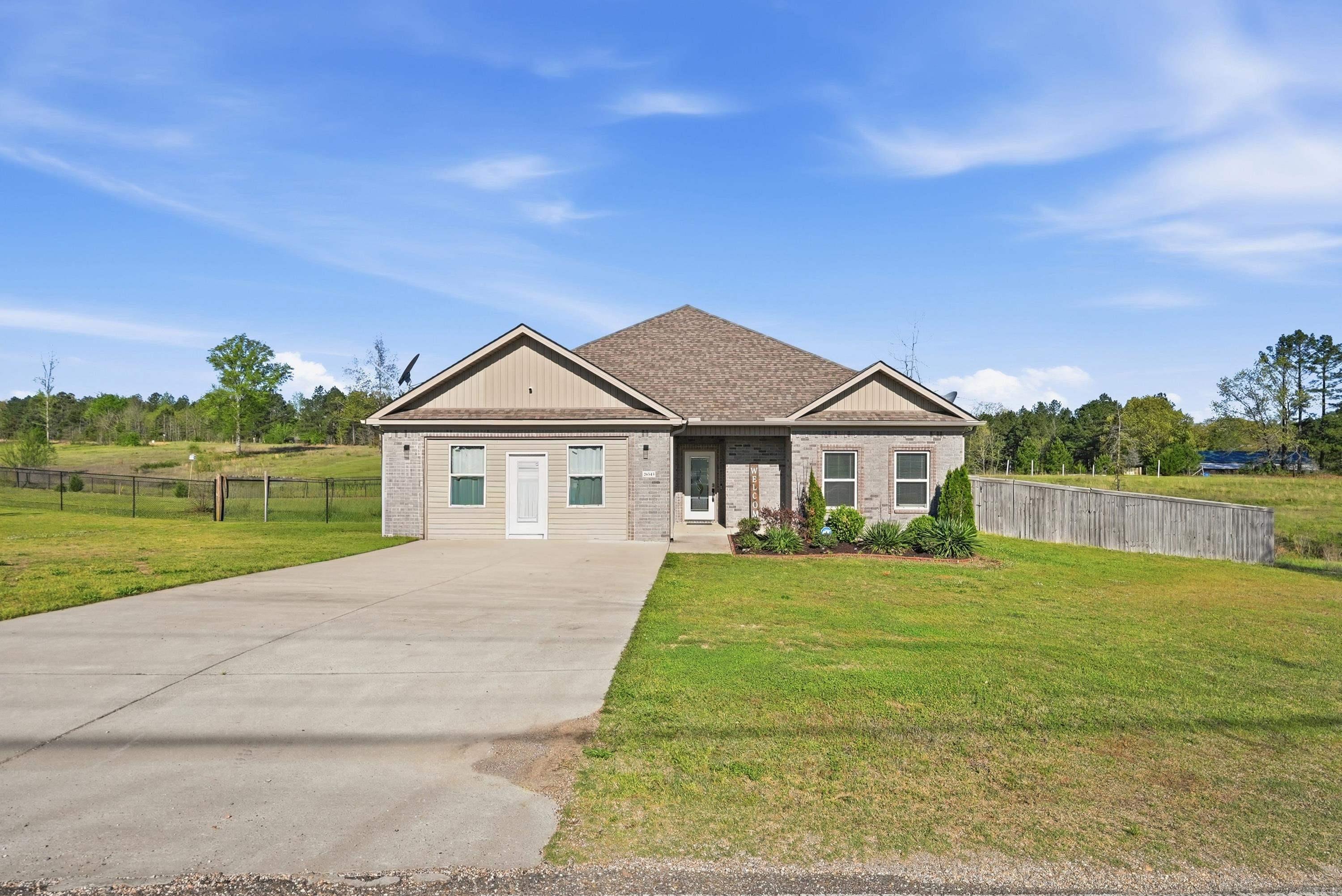 26543 S Sardis Road Bauxite, AR 72011
