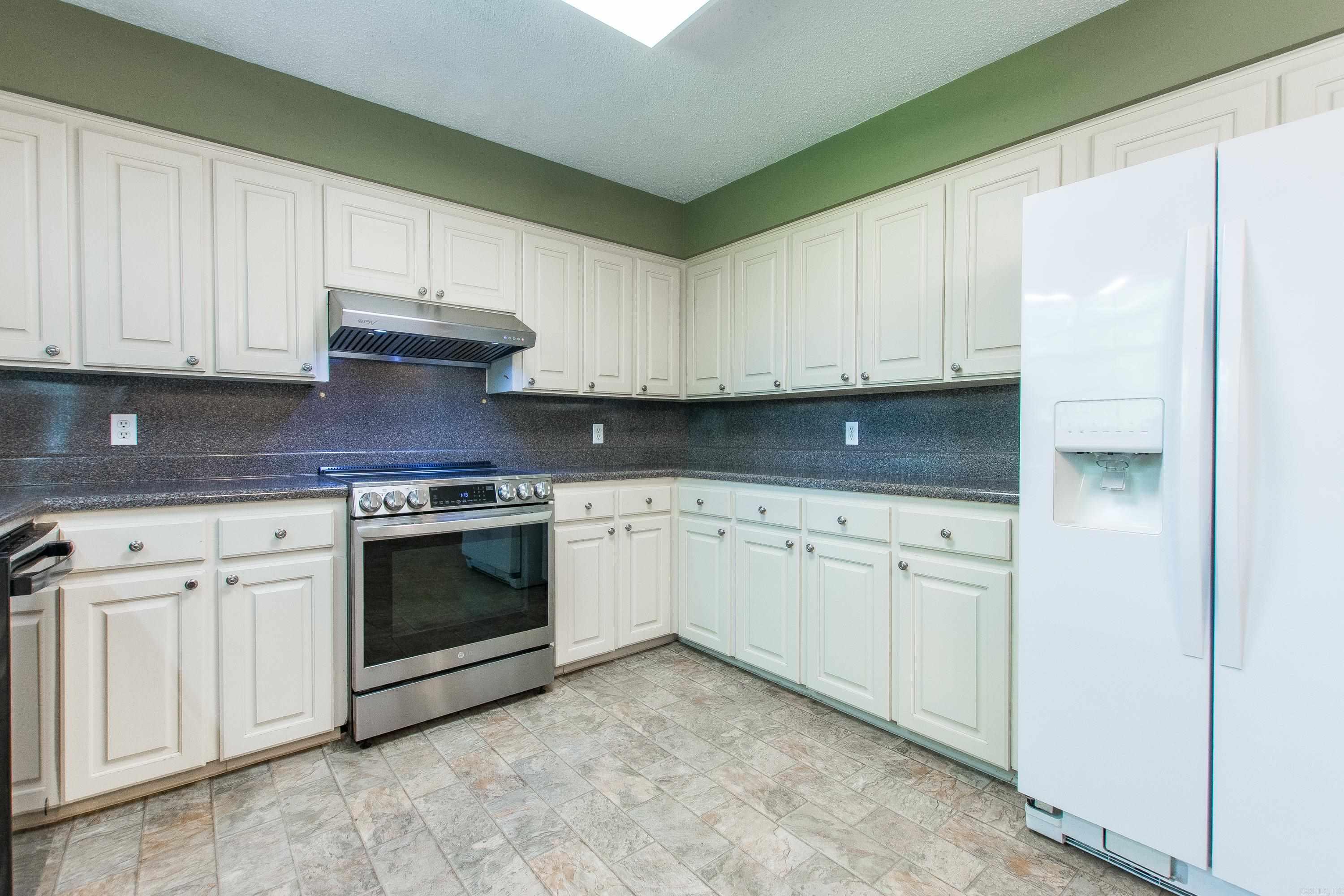 6605 Rustic Lane North Little Rock, AR 72118-2653