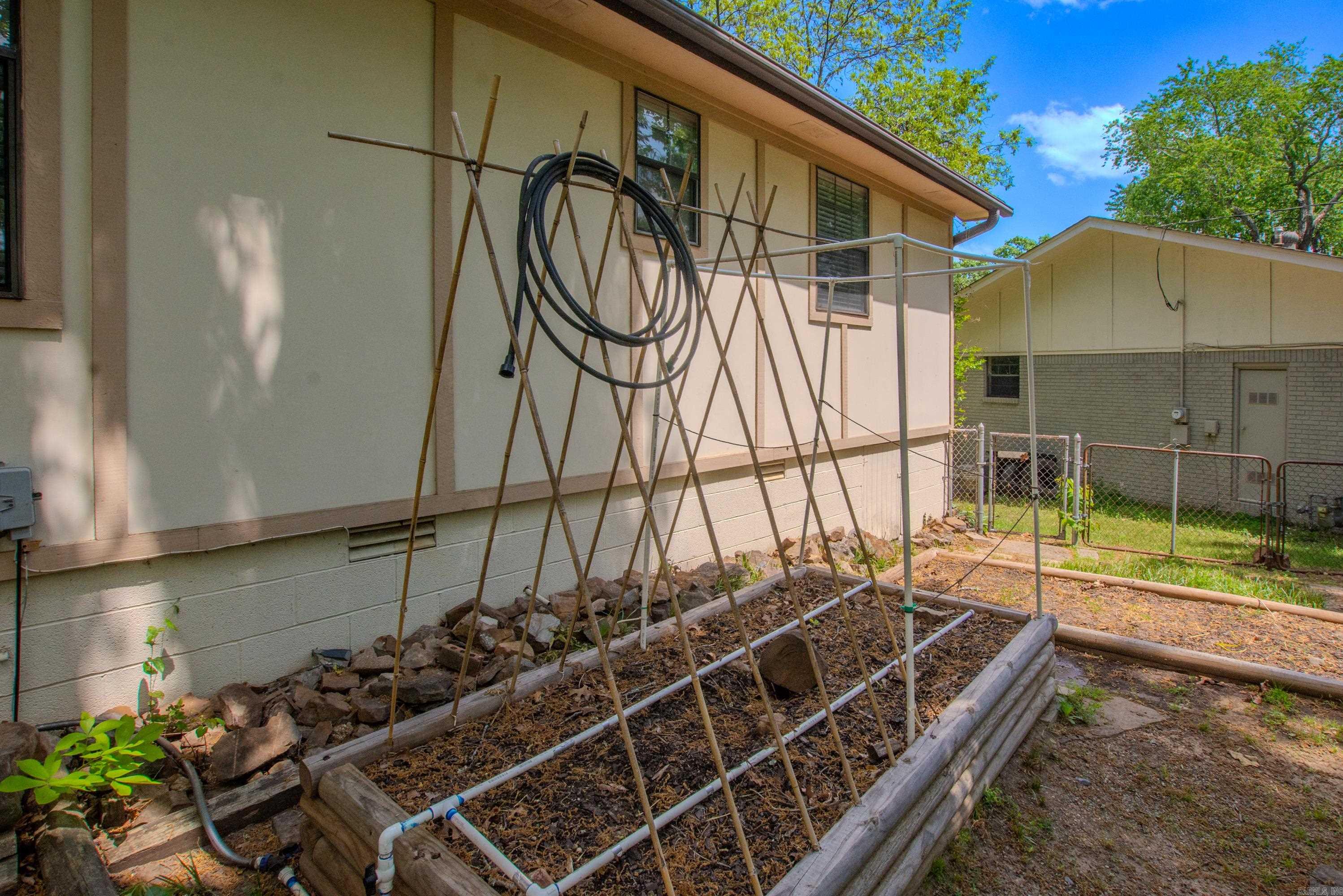 6605 Rustic Lane North Little Rock, AR 72118-2653