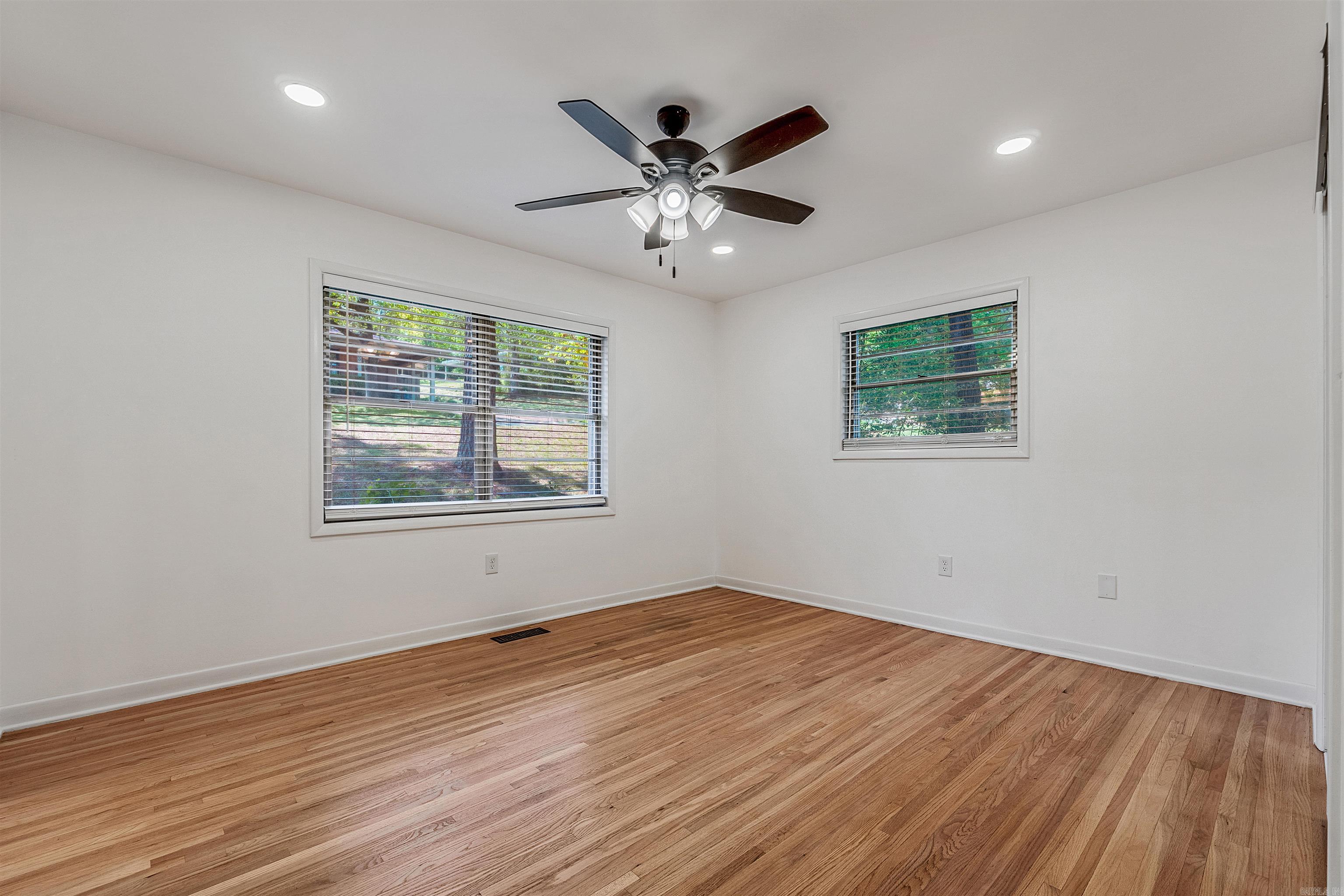 901 E H  North Little Rock, AR