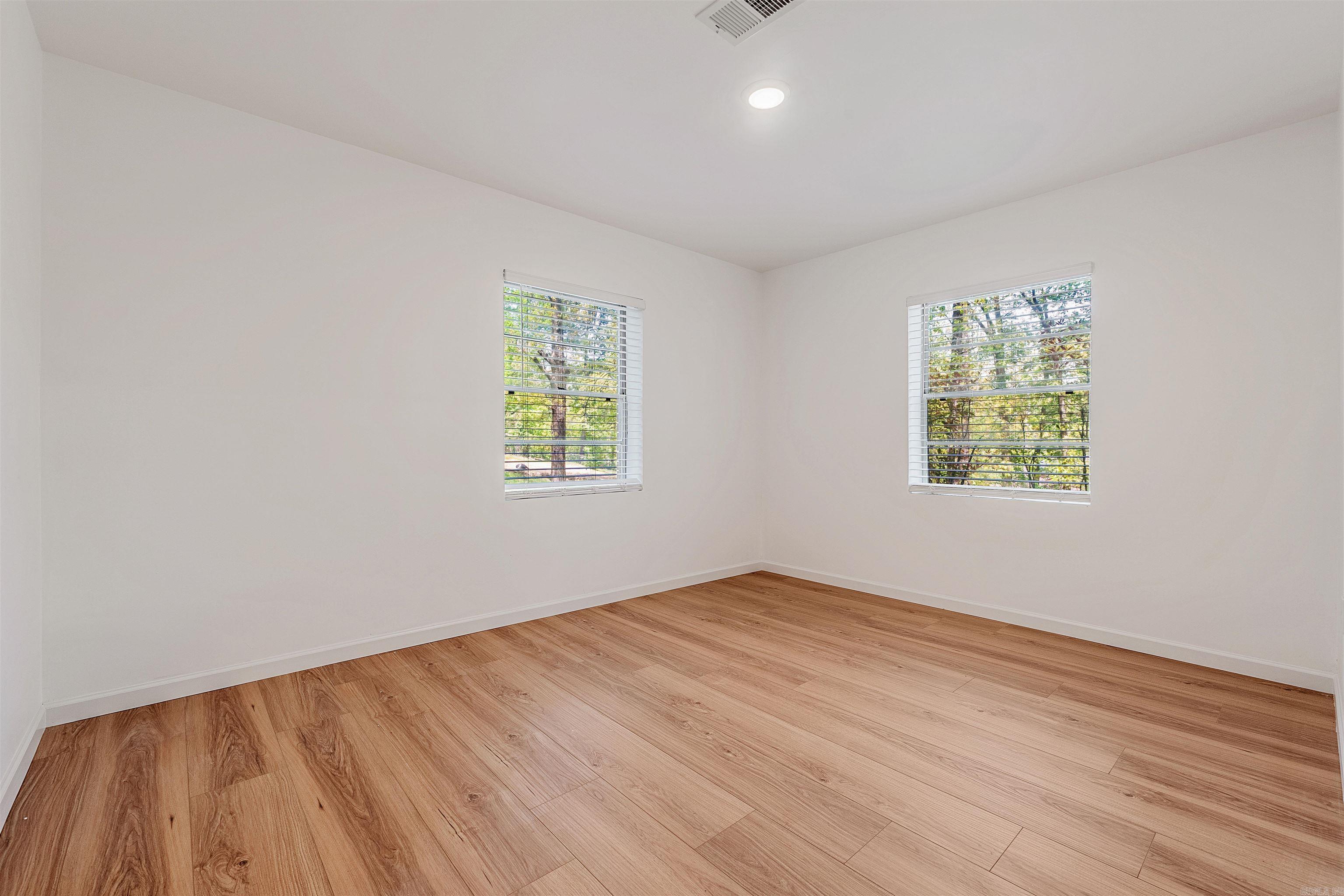 901 E H  North Little Rock, AR