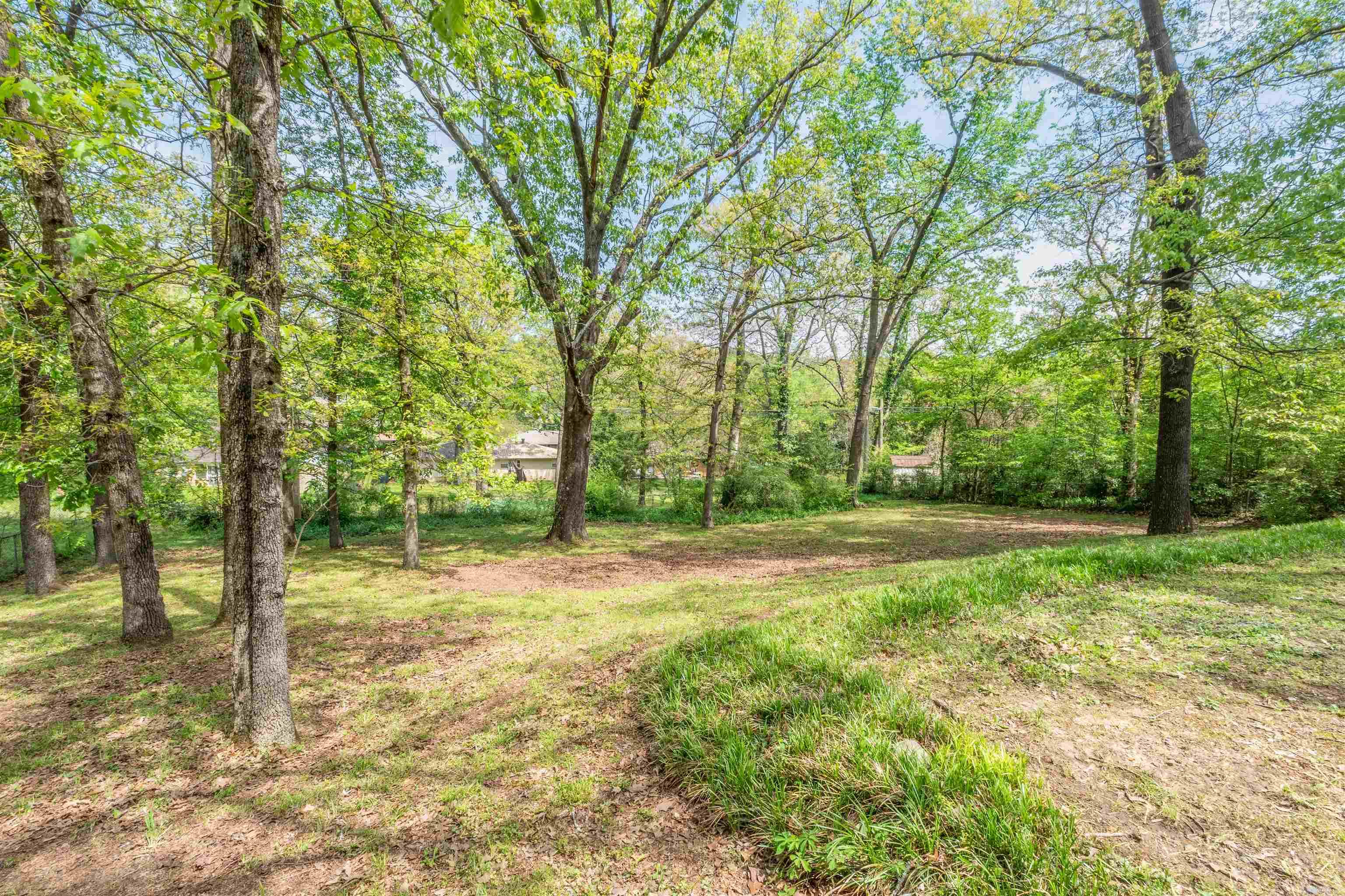901 E H  North Little Rock, AR