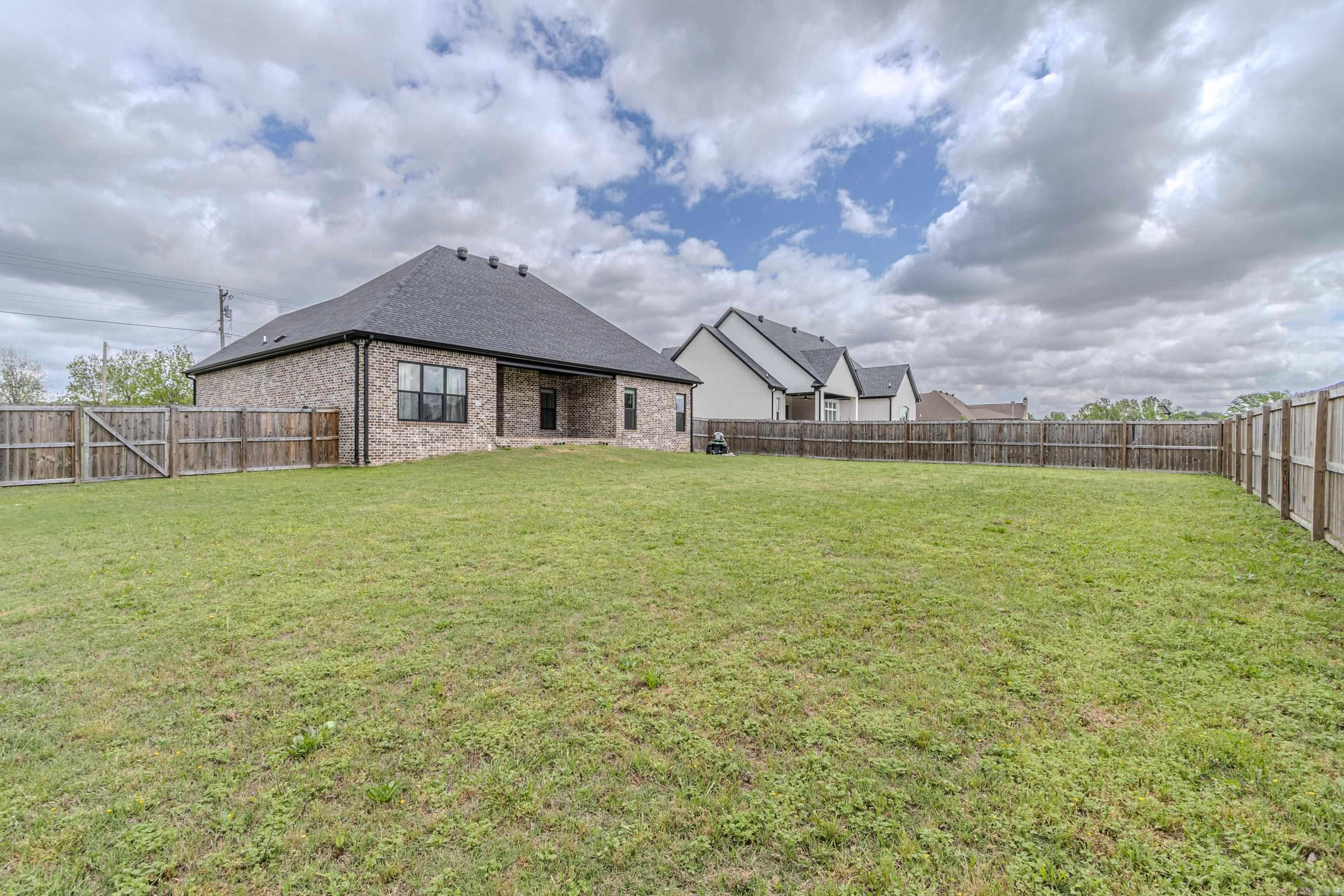 3202 Fairview Rd.  Paragould, AR