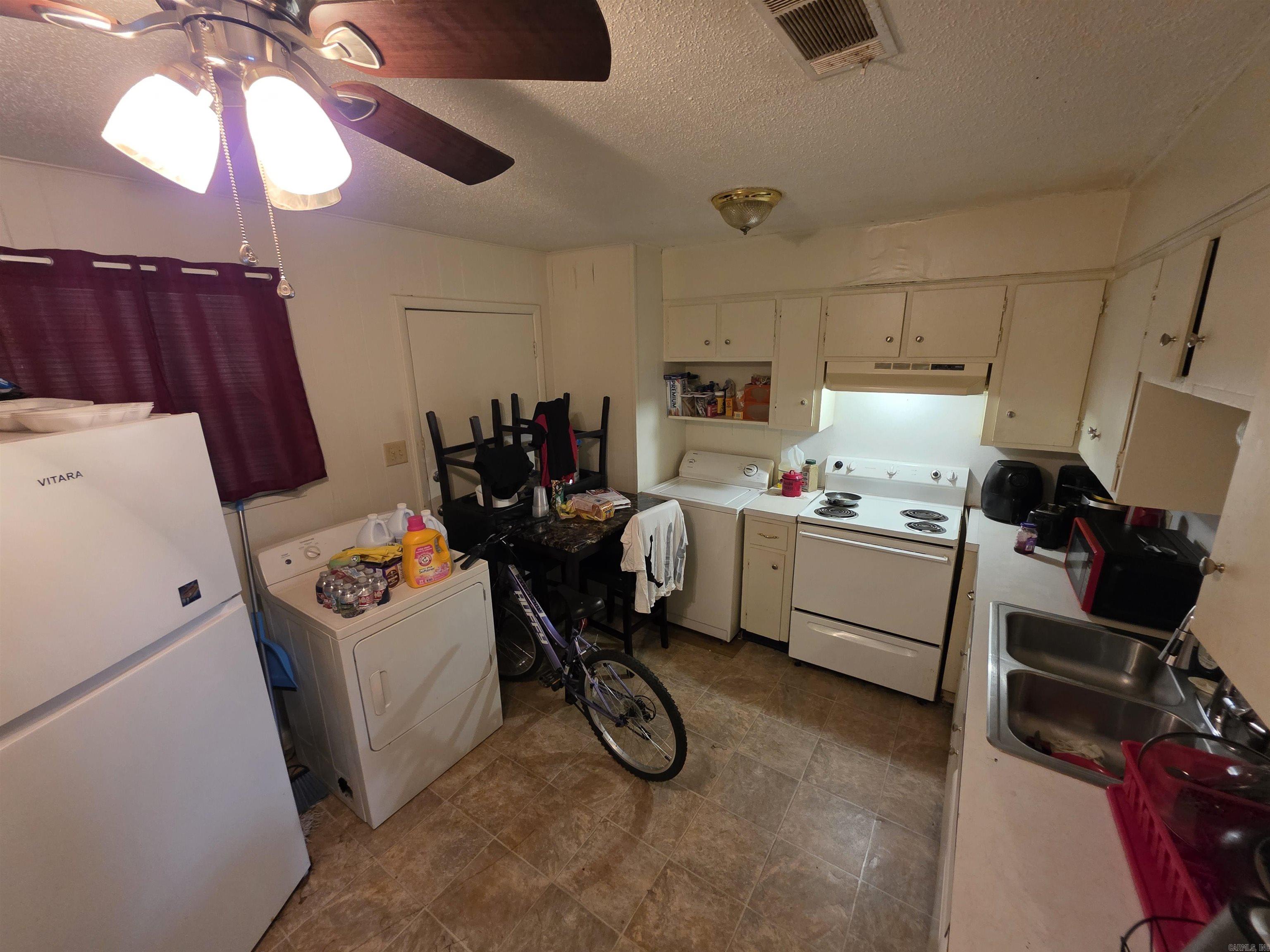 2104 Virginia  North Little Rock, AR
