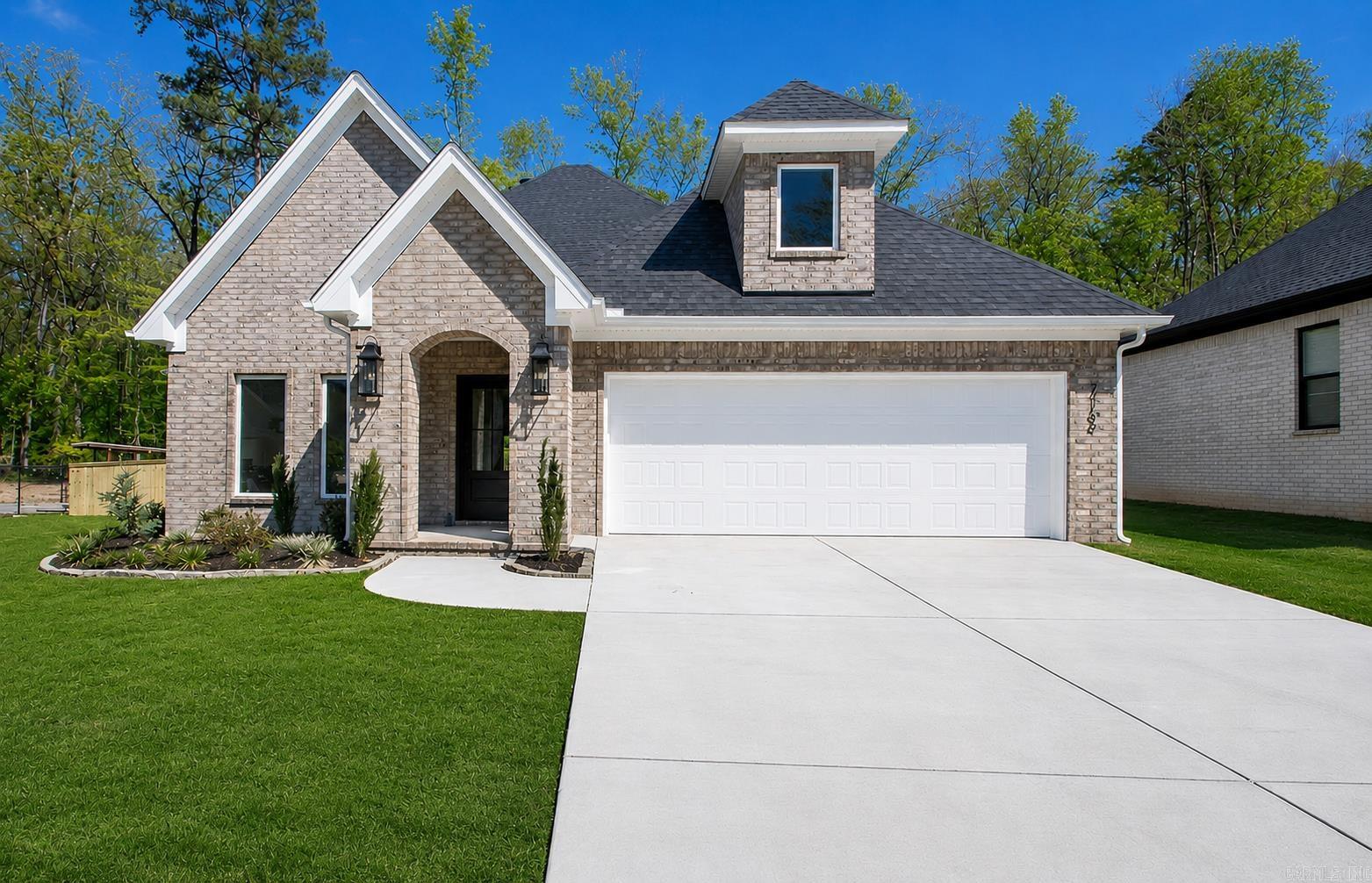 7166 Moon View Place Alexander, AR 72019