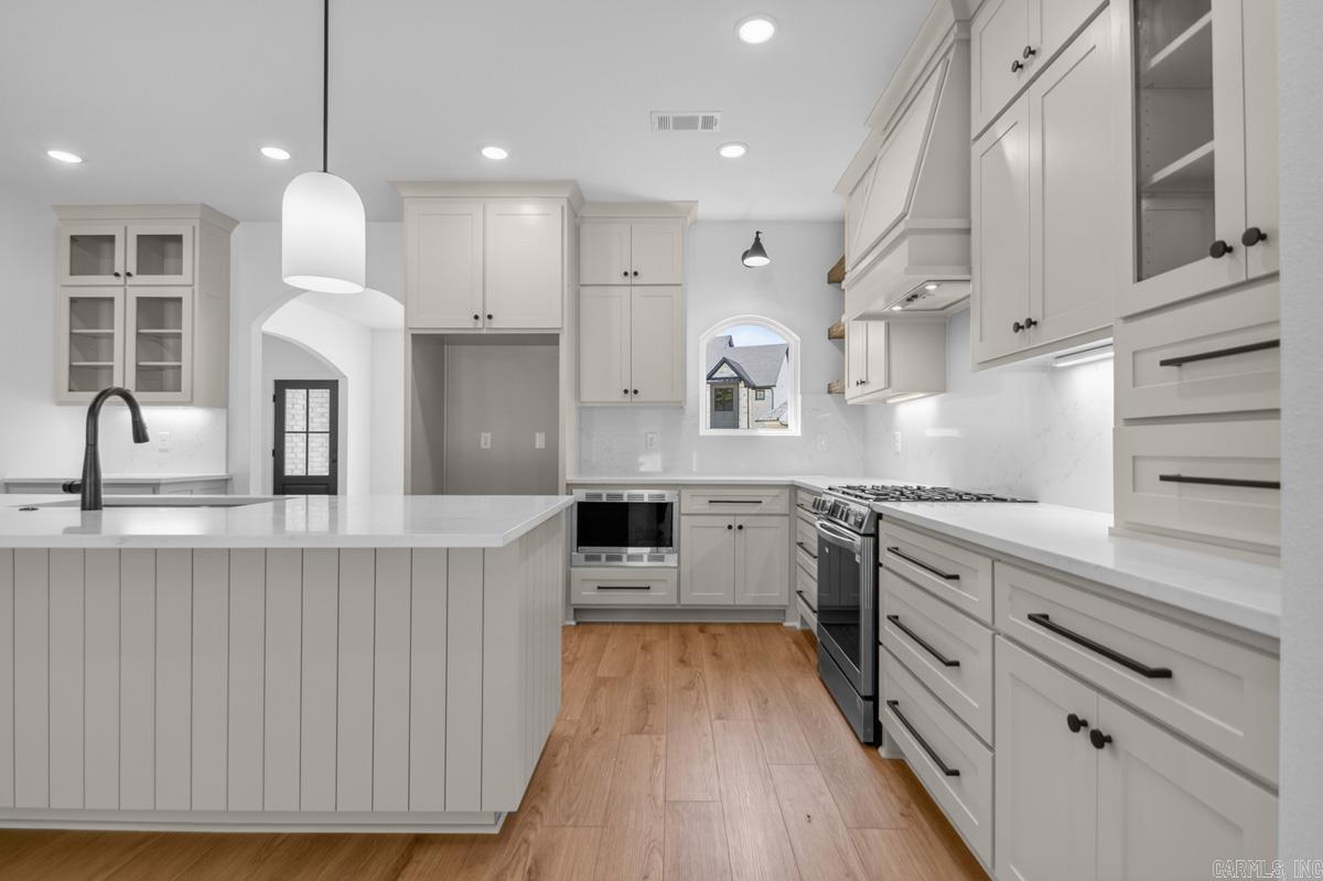 7166 Moon View Place Alexander, AR 72019