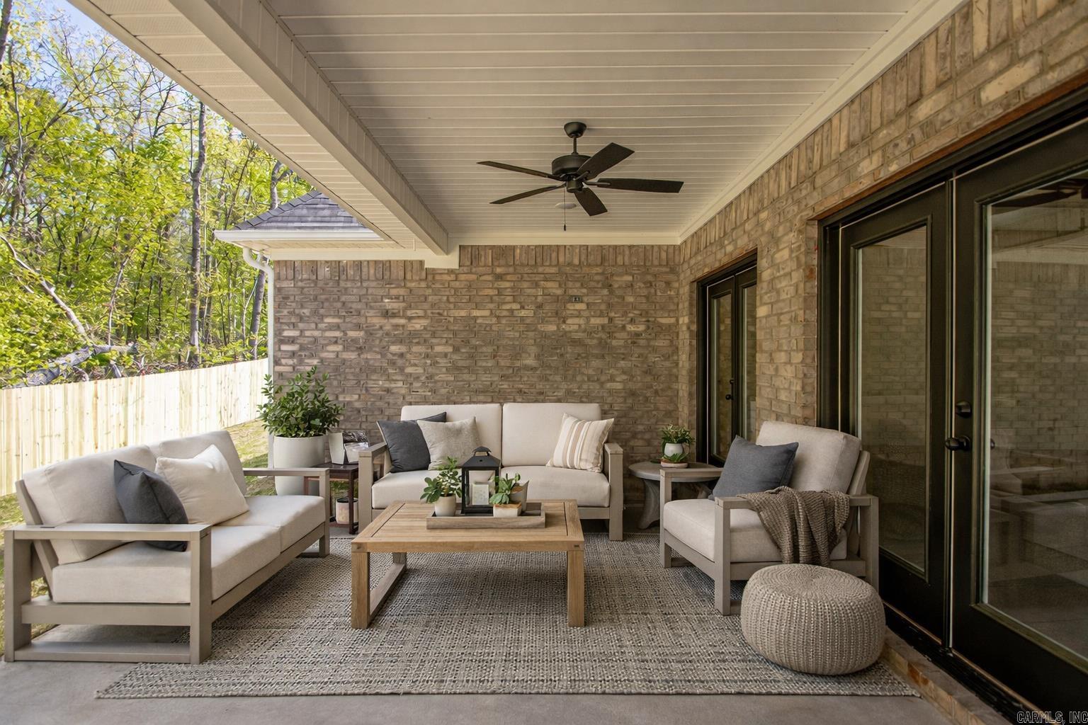 7166 Moon View Place Alexander, AR 72019