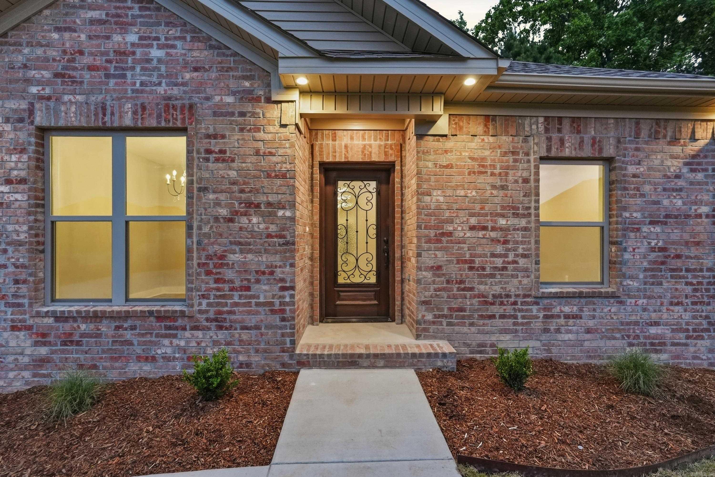 249 Pleasant Holly Drive Benton, AR 72015