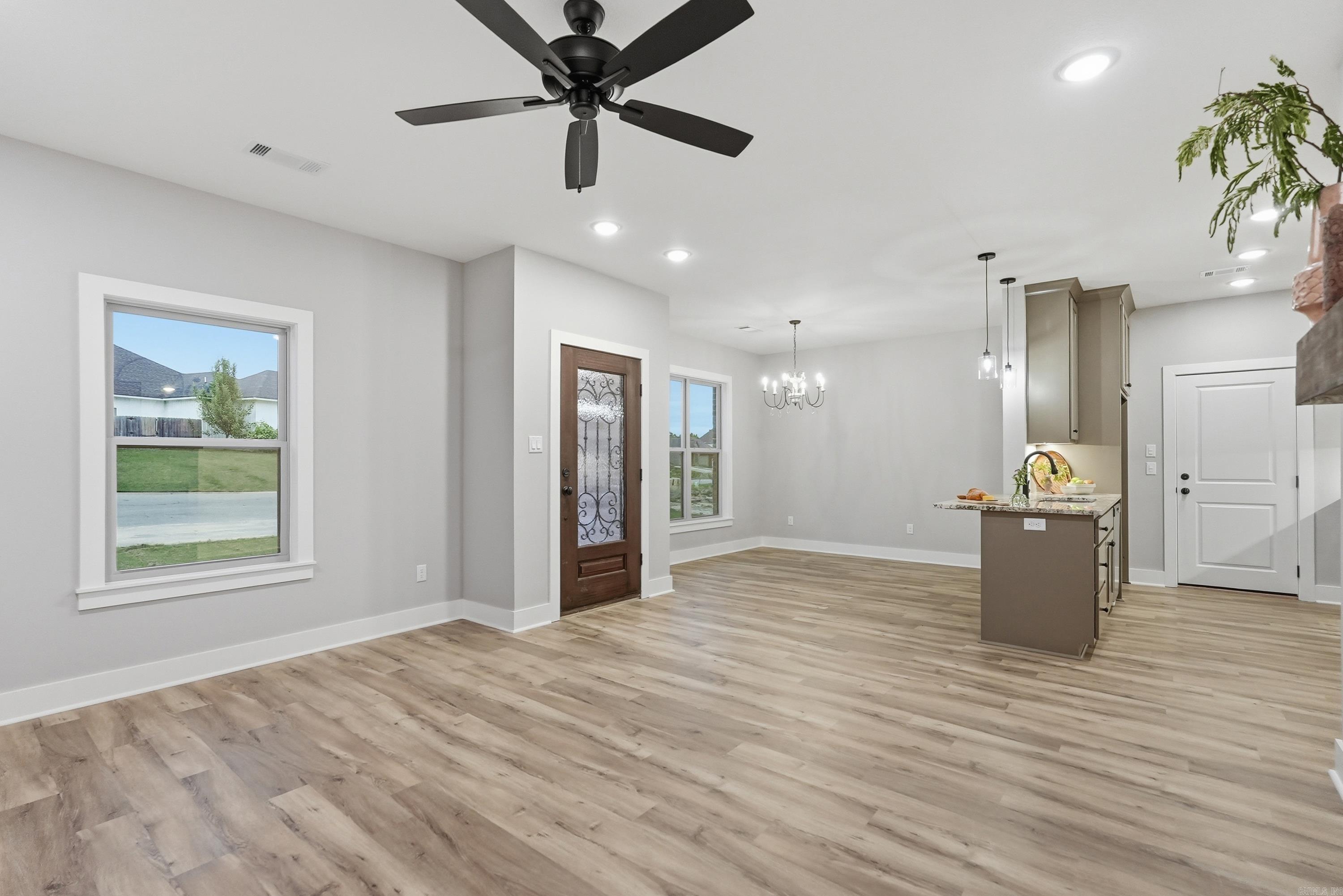 249 Pleasant Holly Drive Benton, AR 72015