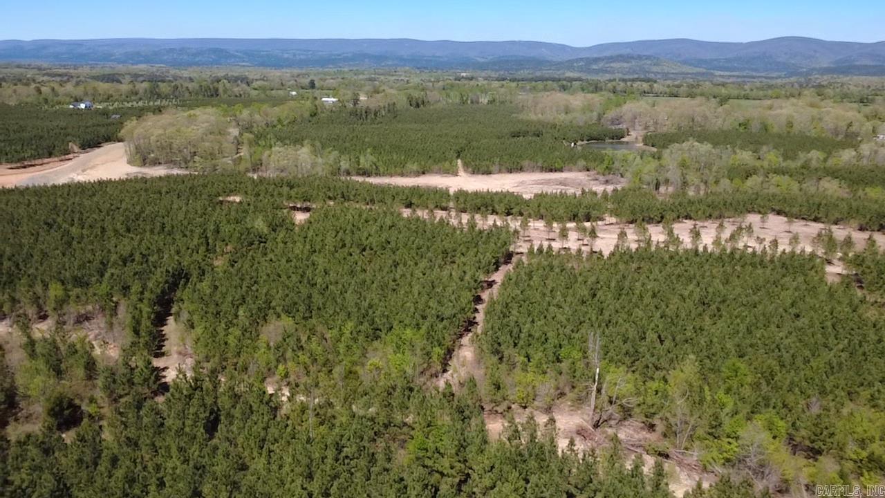 Tract 19 Avalon Lake  Mena, AR