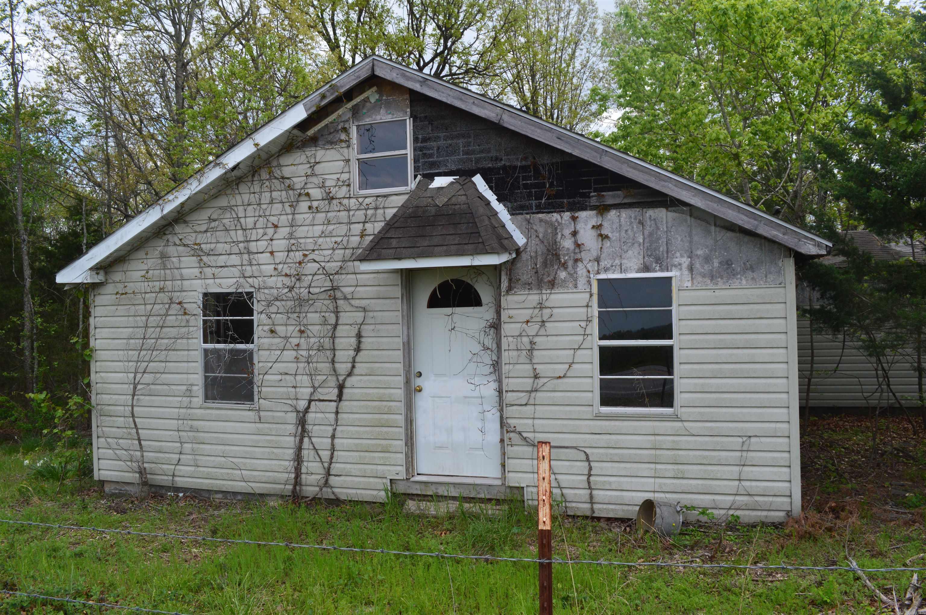 Highway 27  Marshall, AR