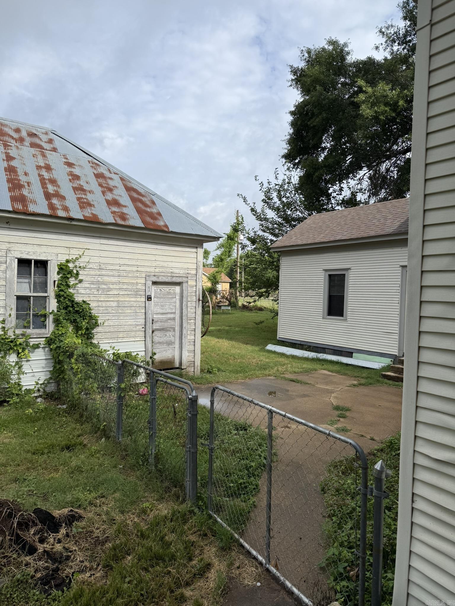 125 N Mercer  Mineral Sprs., AR