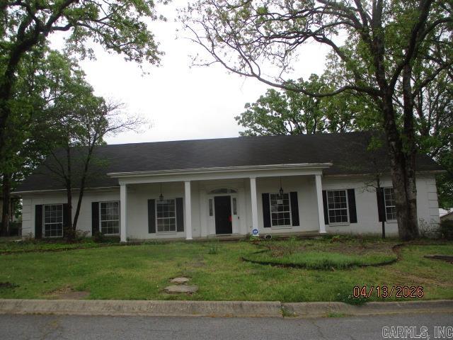 1100 WINNEBAGO DR North Little Rock, AR 72115