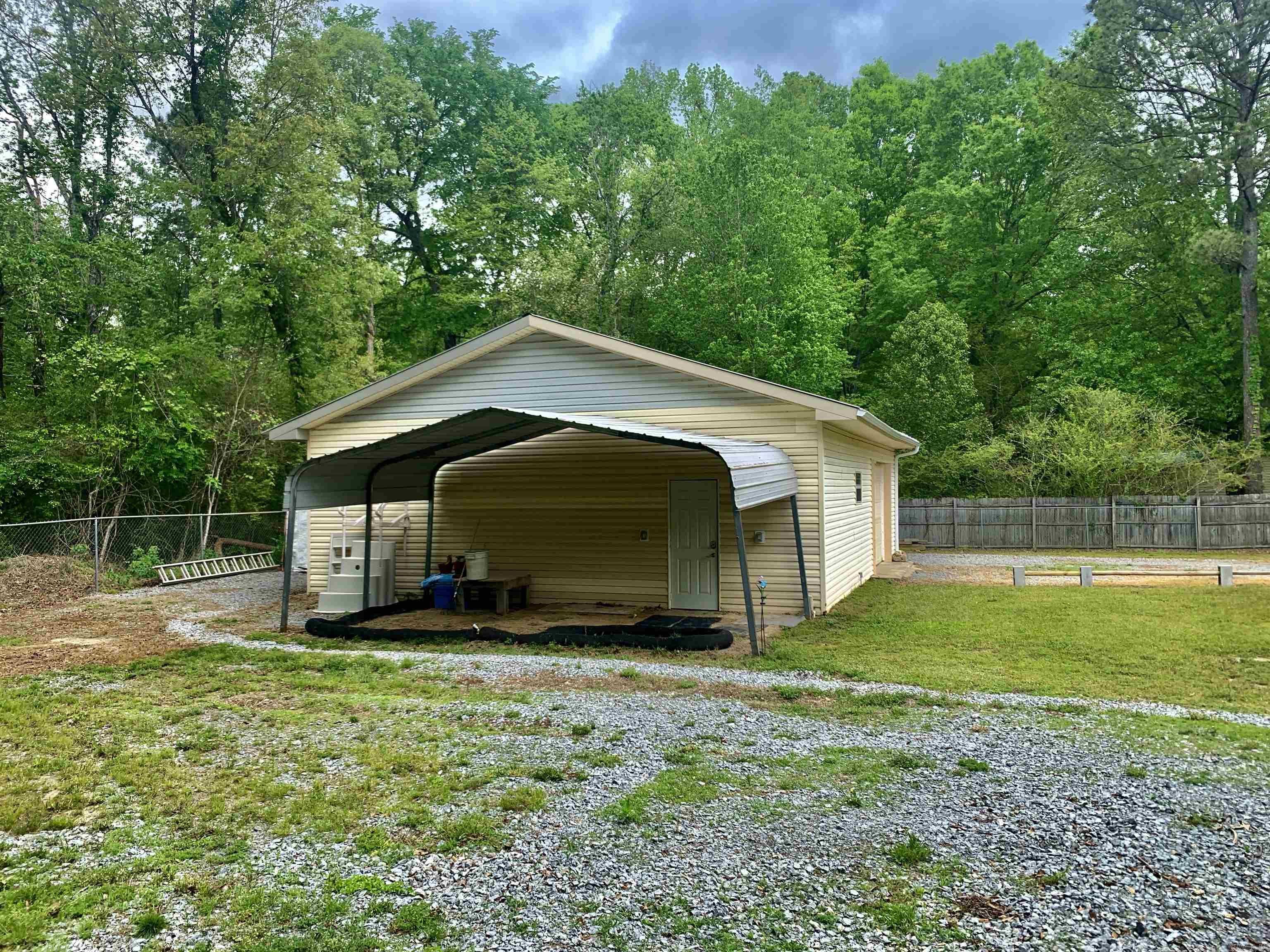 22831 Gravel Ridge Road Mabelvale, AR 72103