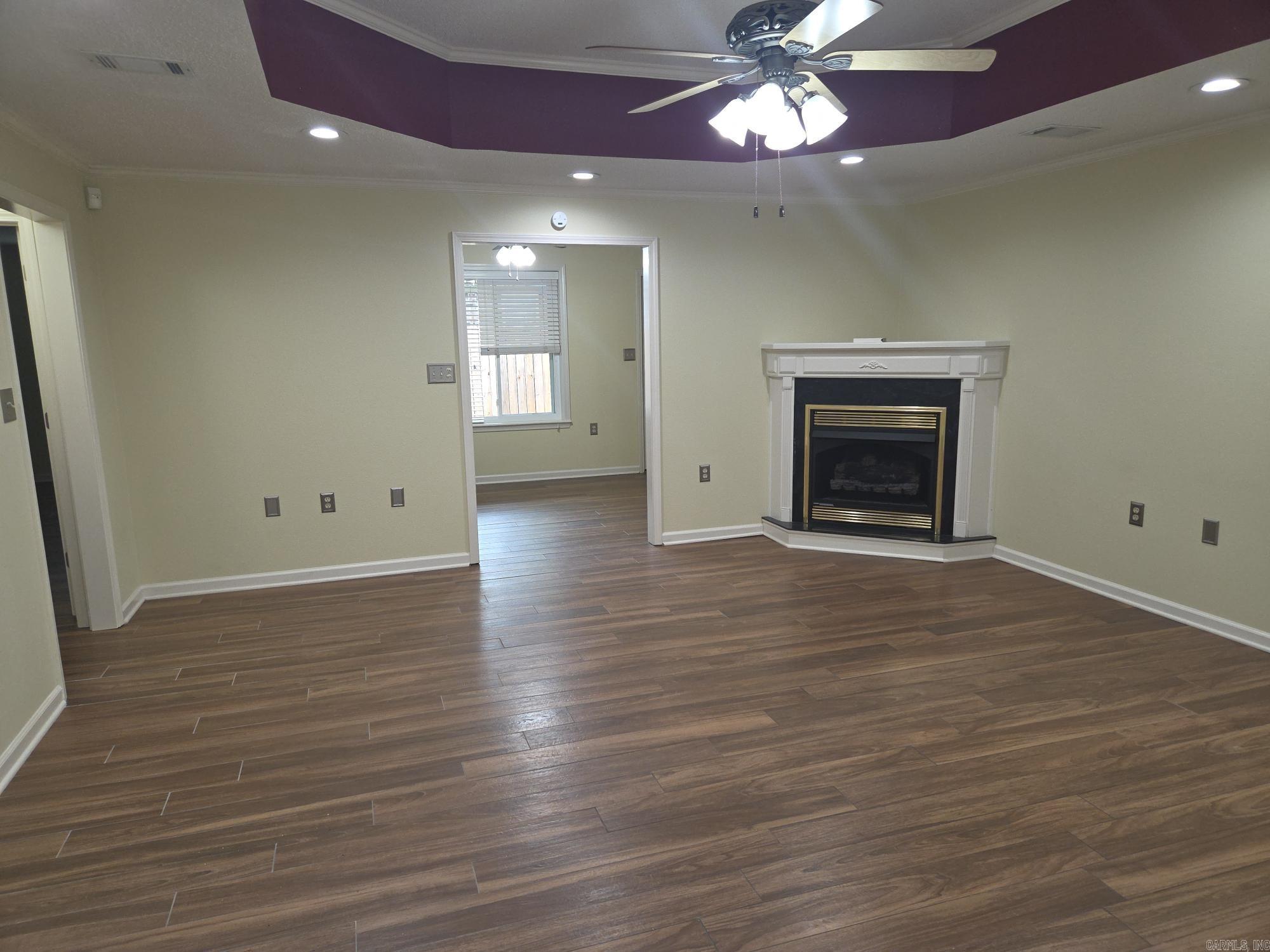 606 N Spring  Searcy, AR