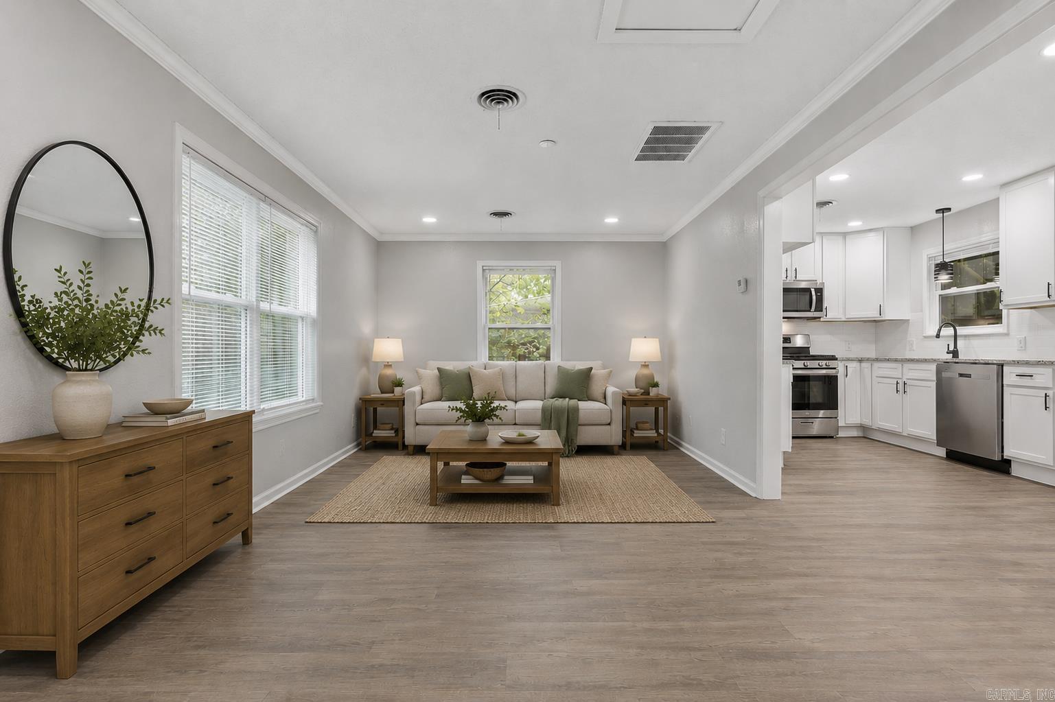 3812 Hillside Dr North Little Rock, AR 72118