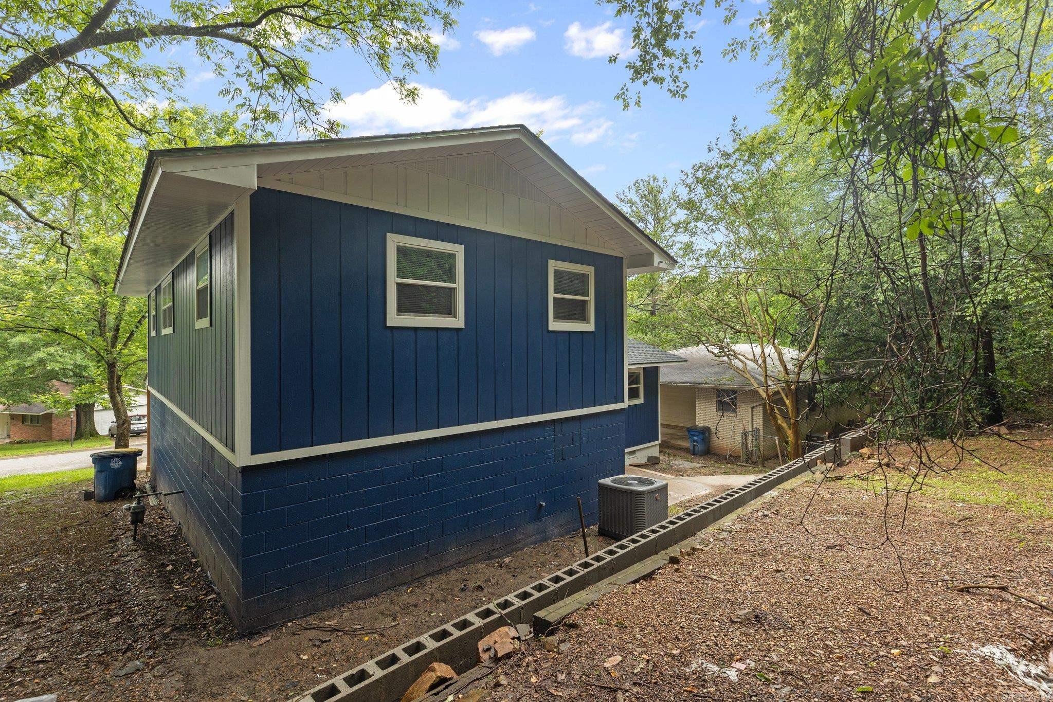 3812 Hillside Dr North Little Rock, AR 72118