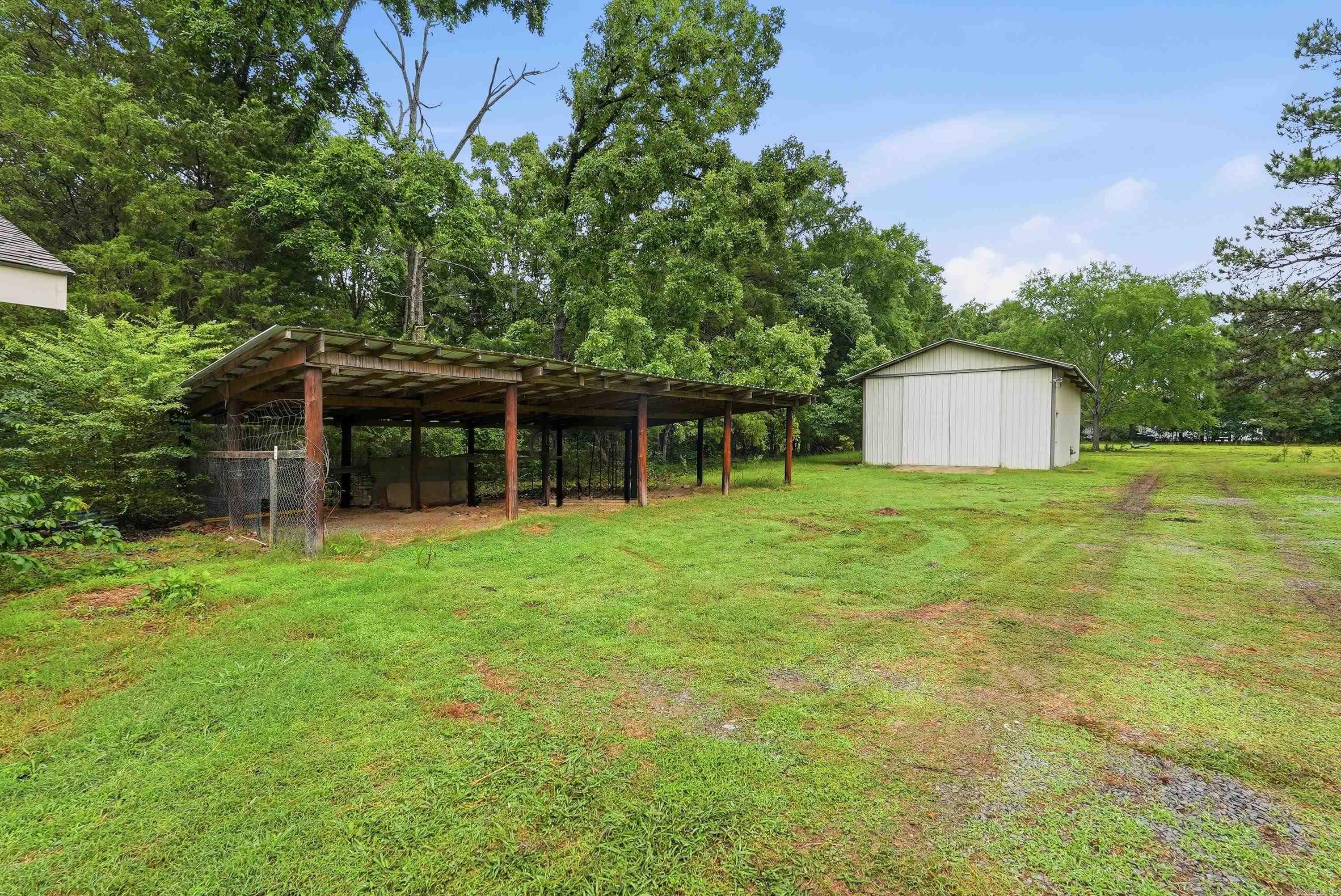 200 Higden Rd.  Higden, AR