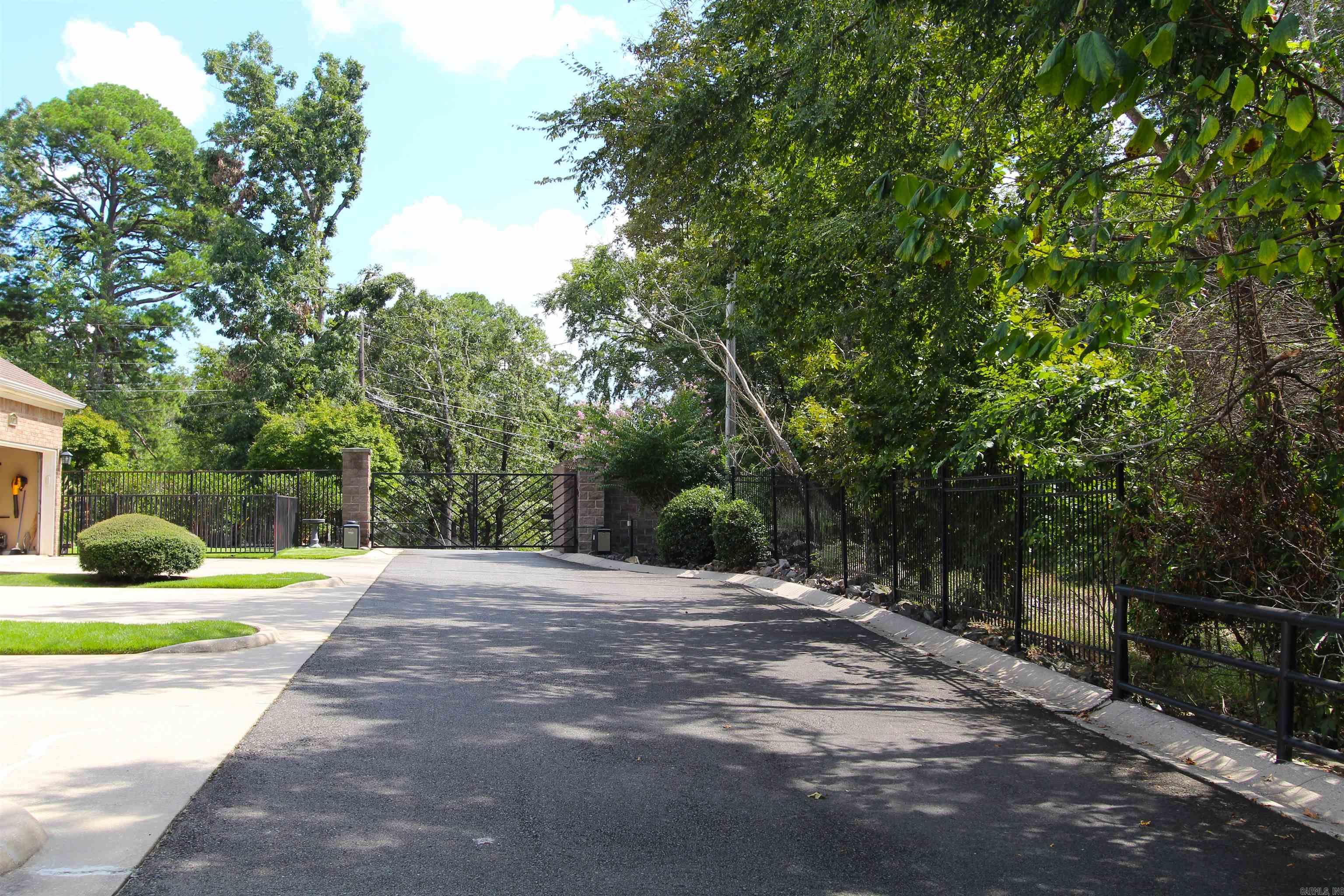 108 Eagle View  Hot Springs, AR