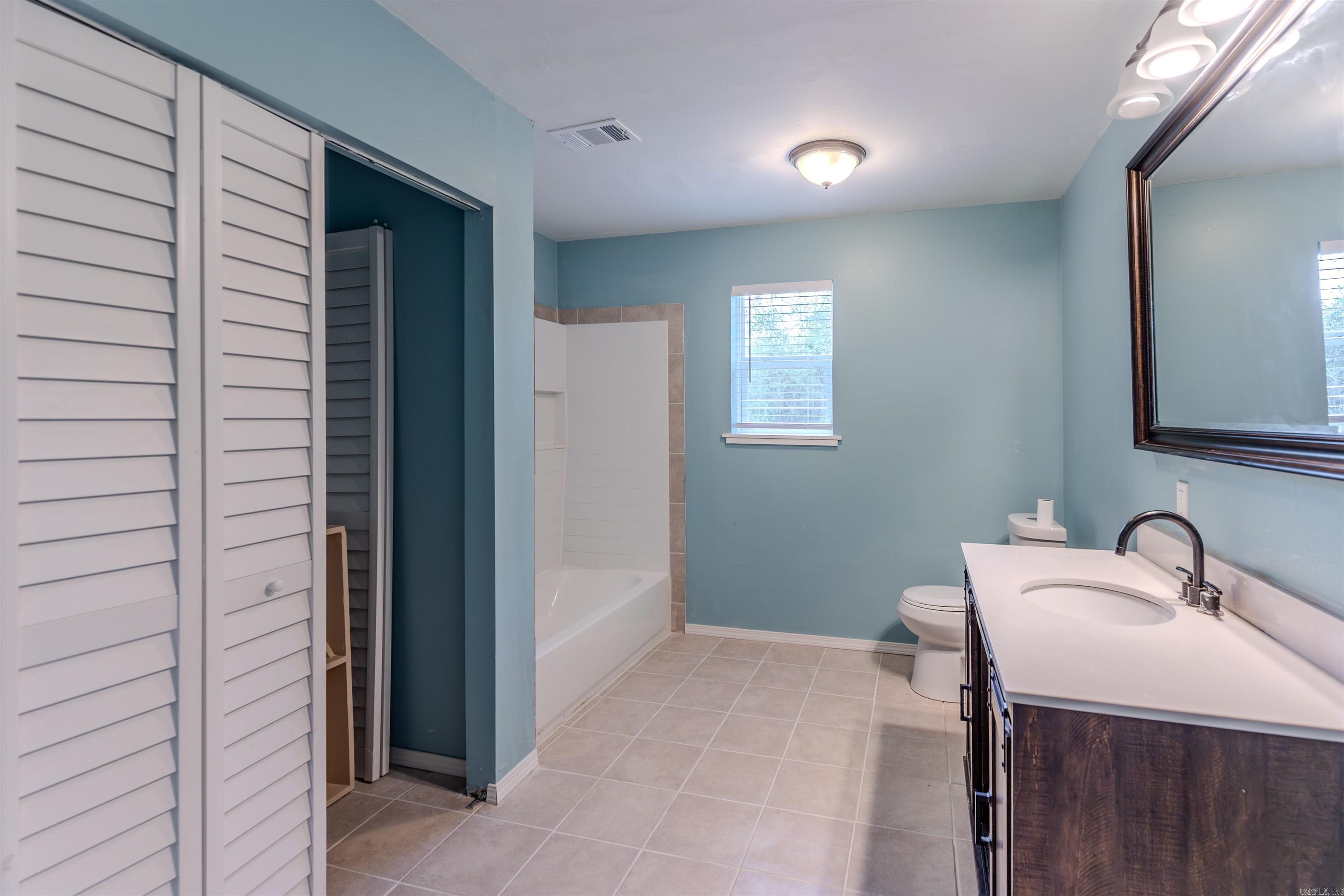 126 Hollingsworth  Perryville, AR