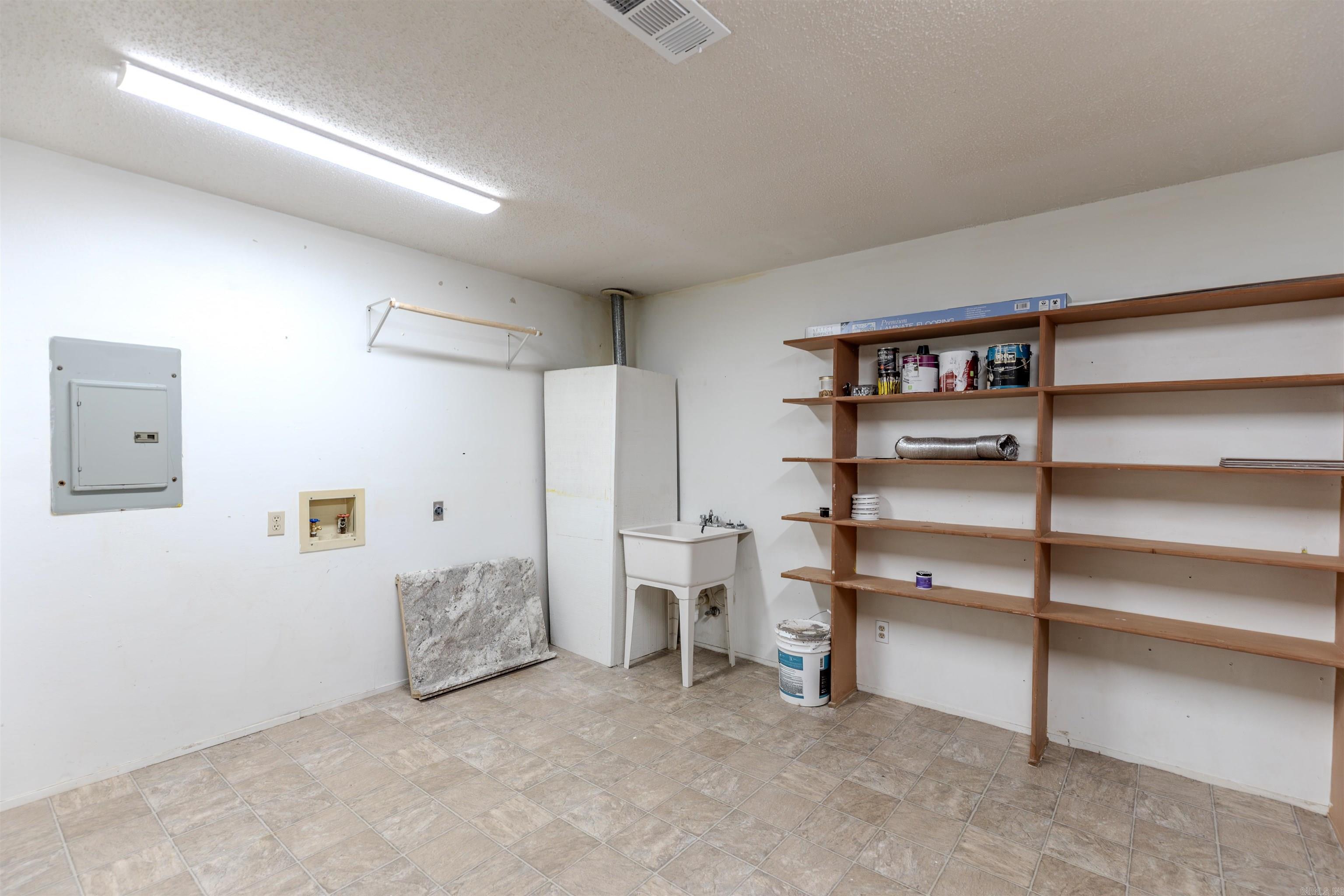 126 Hollingsworth  Perryville, AR