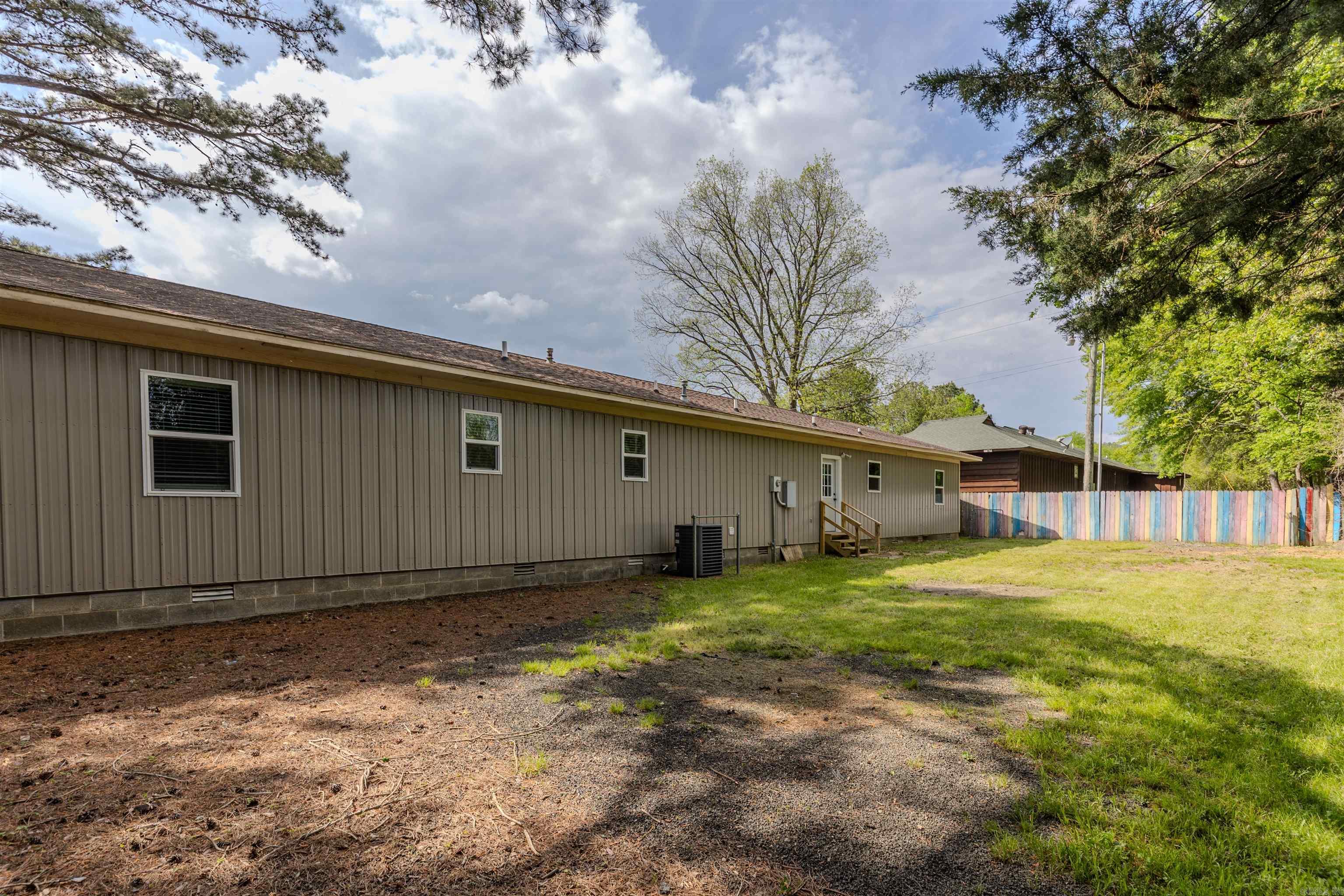 126 Hollingsworth  Perryville, AR