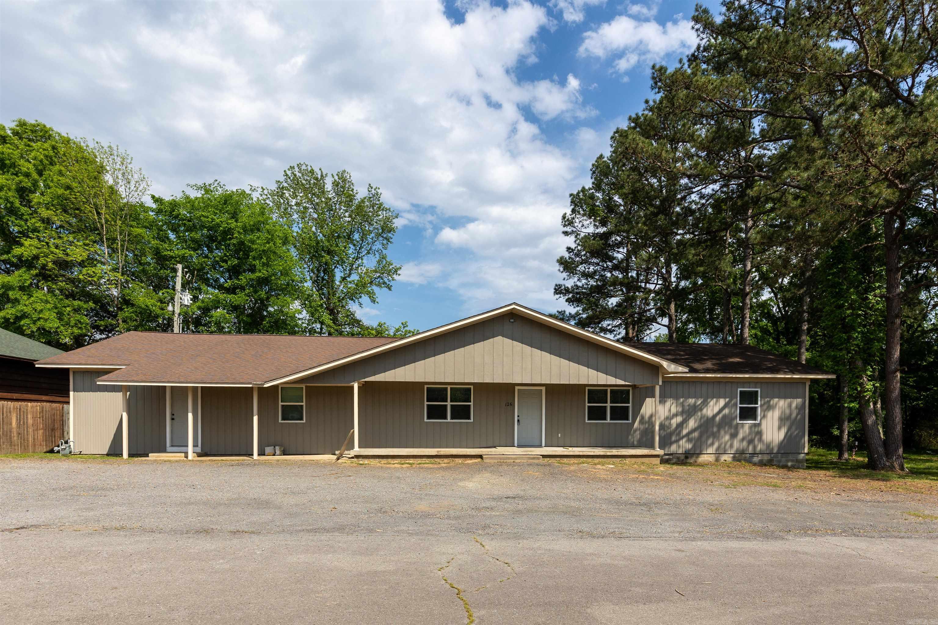 126 Hollingsworth  Perryville, AR