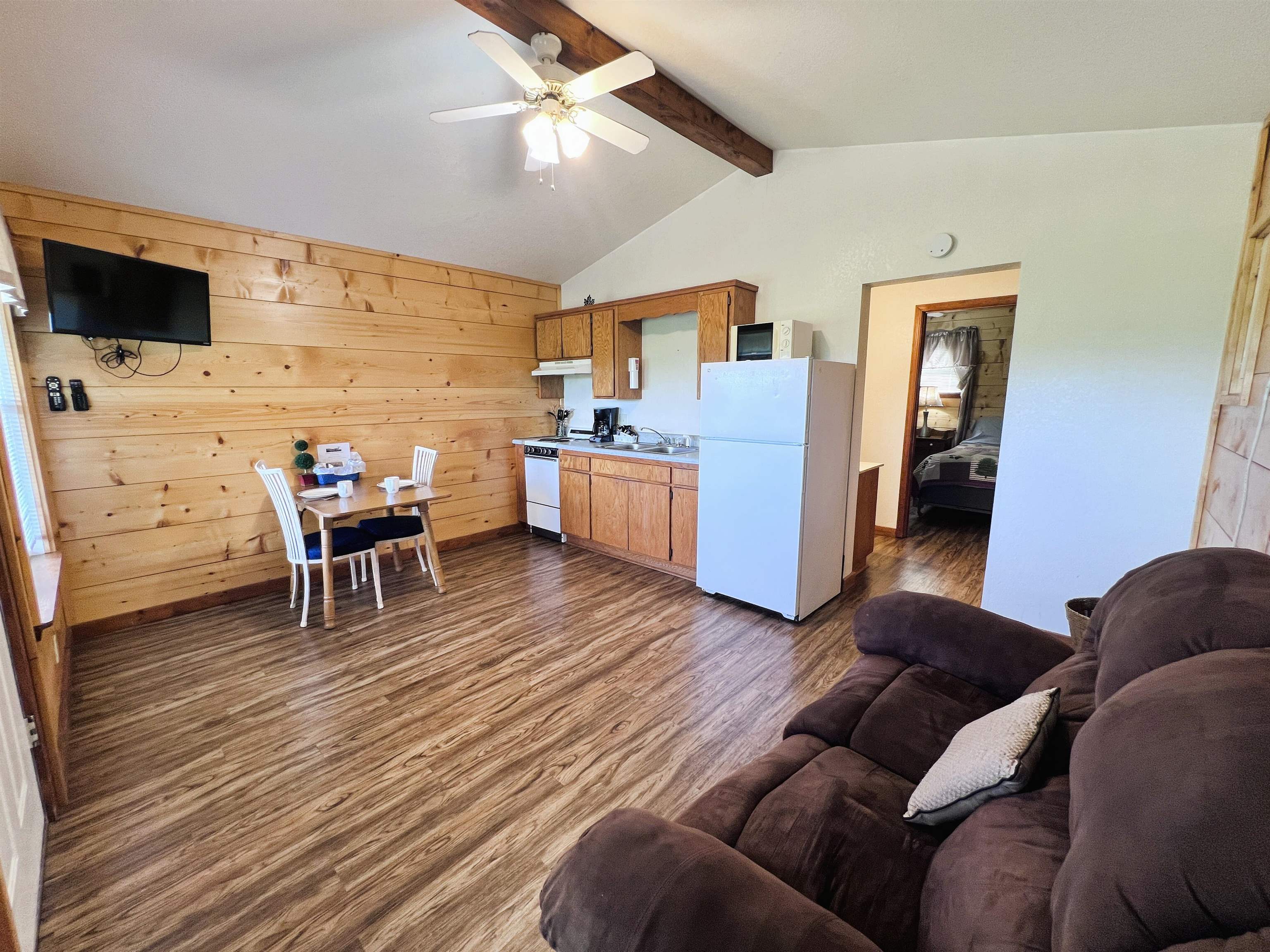 75 Ruddells  Mountain View, AR
