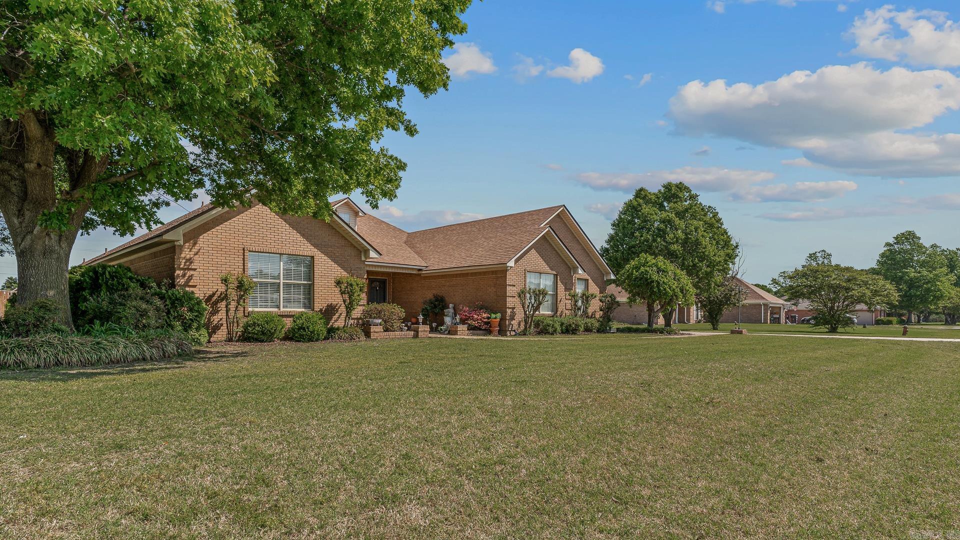 5042 E County Road 126 Blytheville, AR 72315