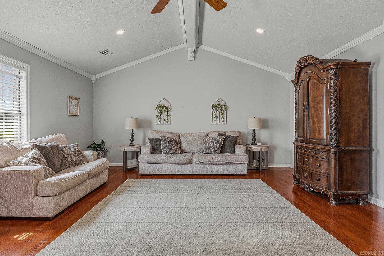 5042 E County Road 126 Blytheville, AR 72315