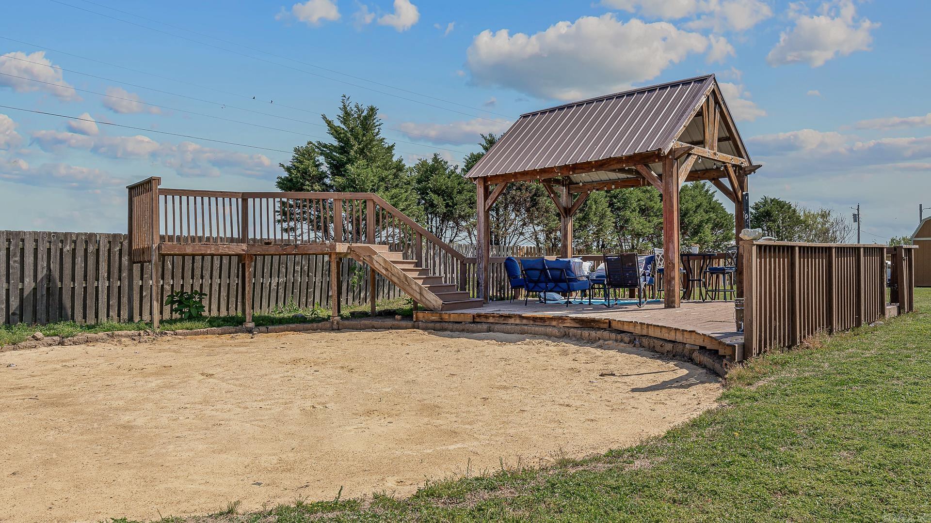 5042 E County Road 126 Blytheville, AR 72315