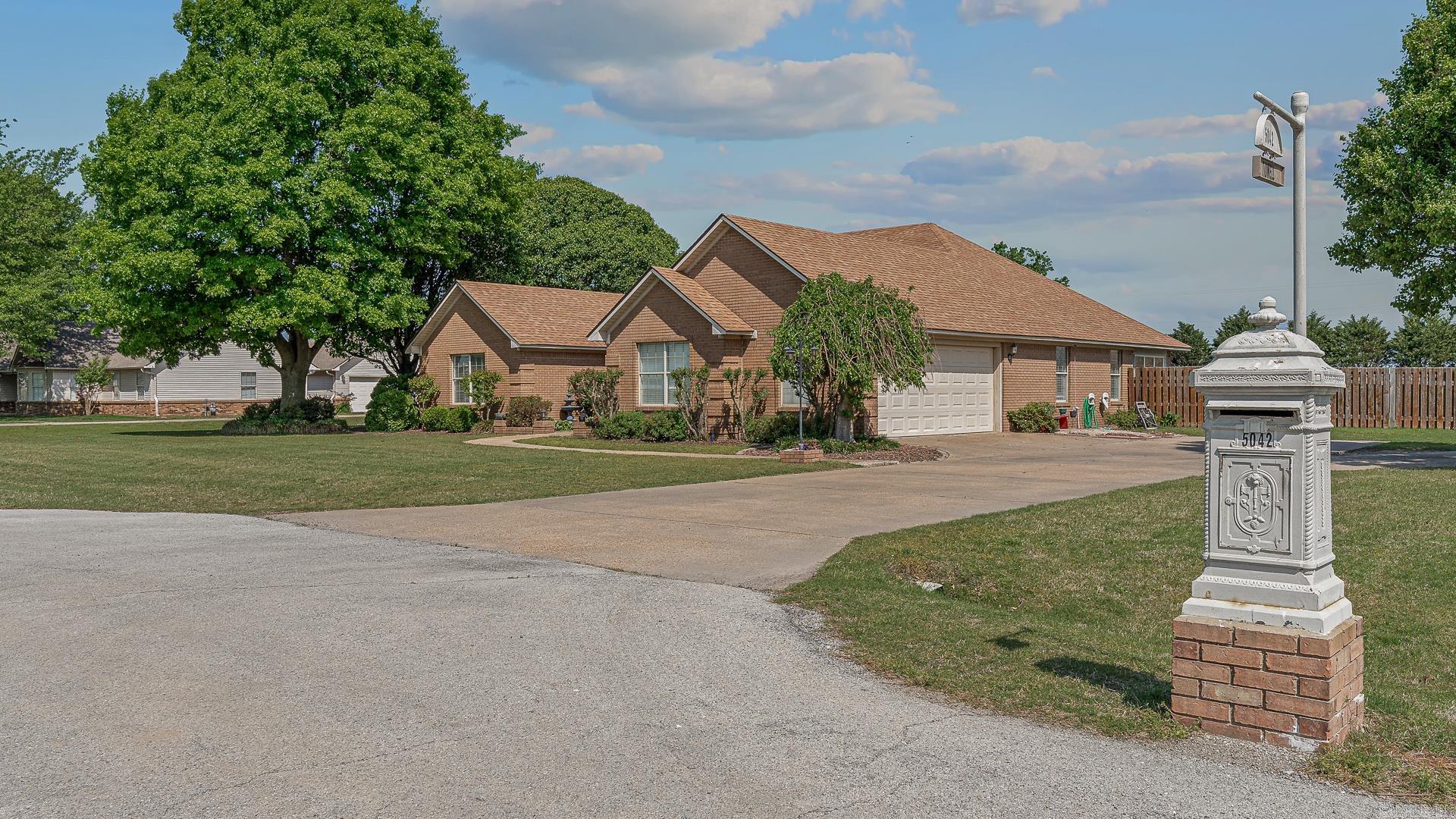 5042 E County Road 126 Blytheville, AR 72315