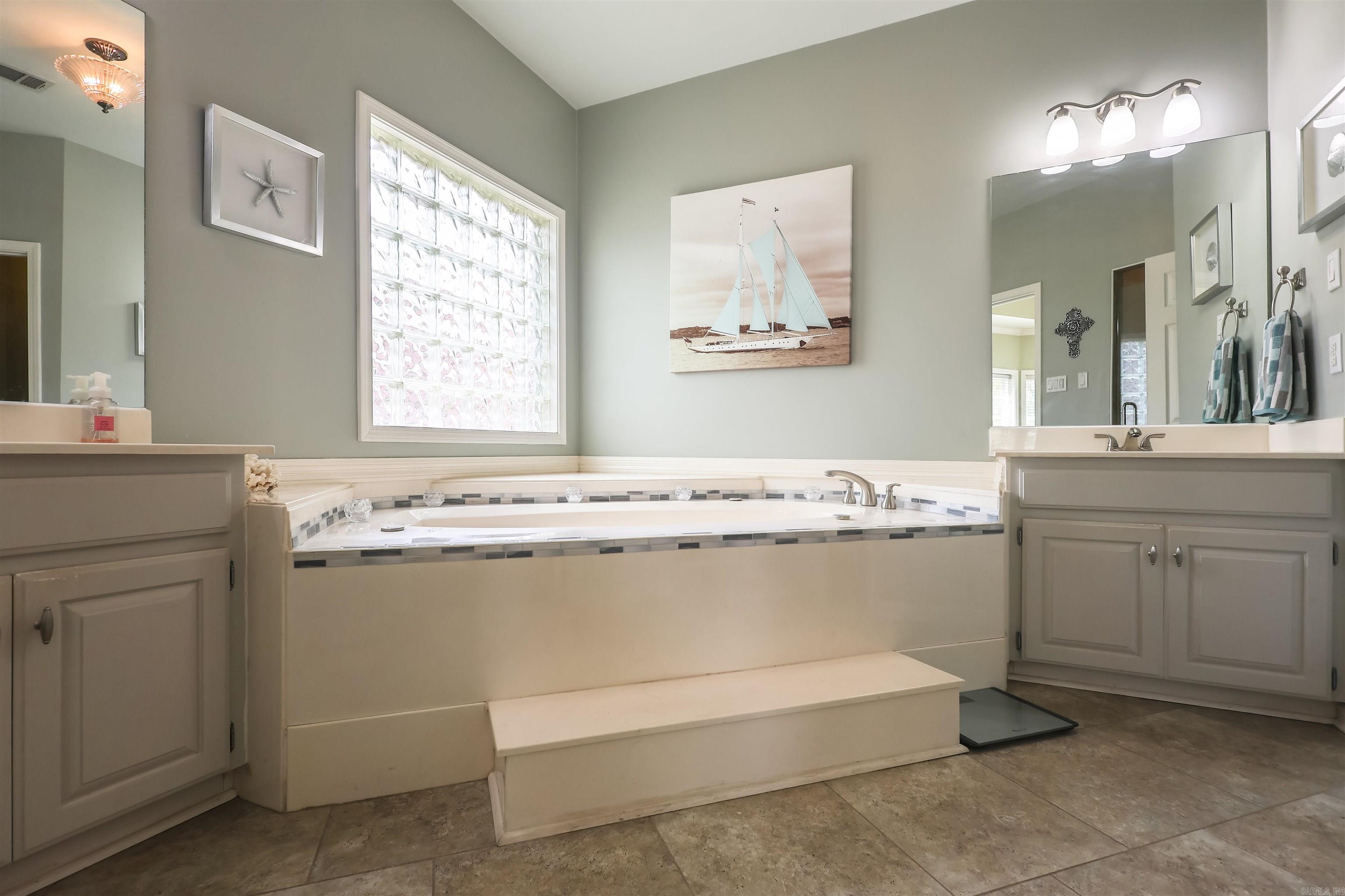 105 Alexwood Drive Hot Springs, AR 71913