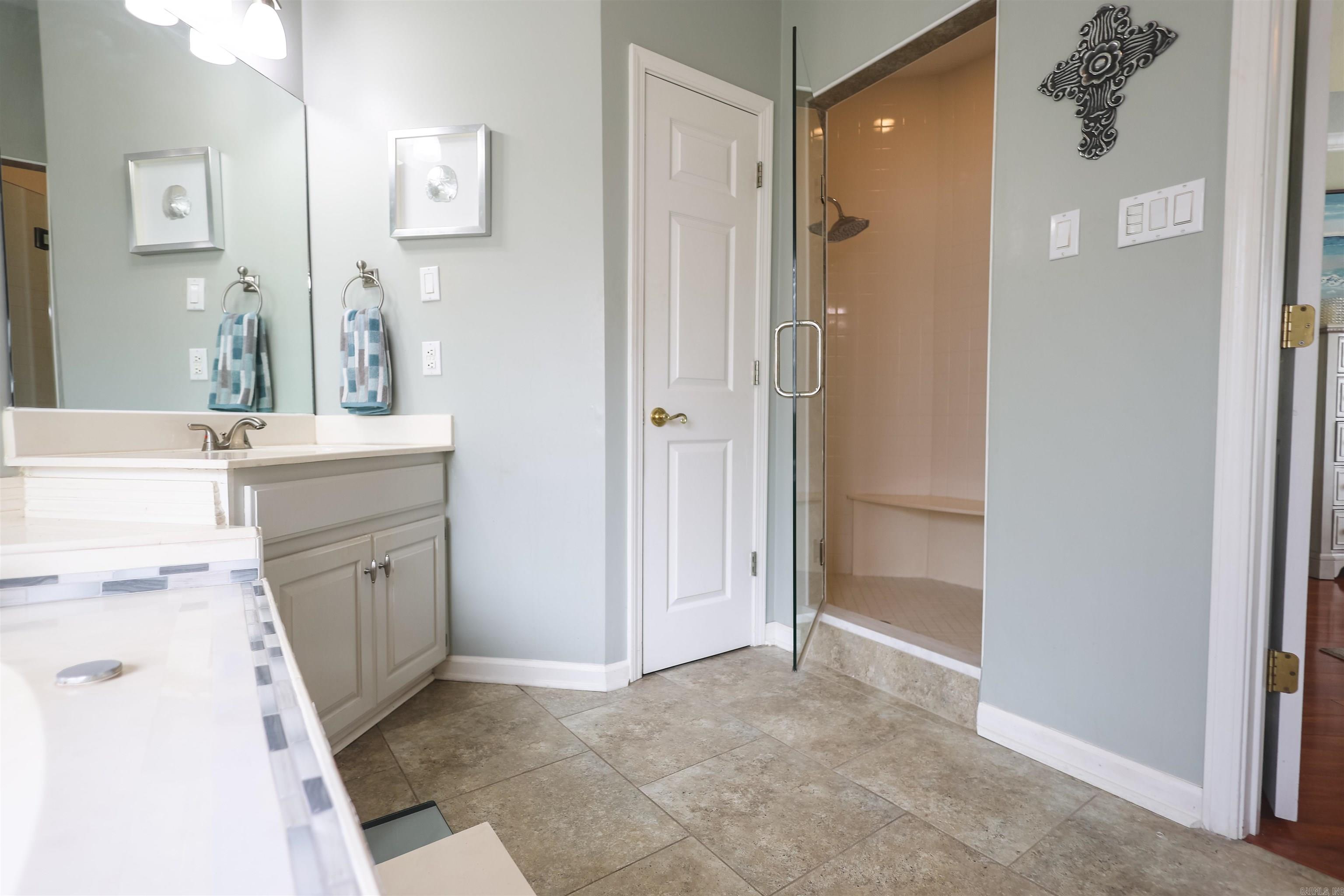 105 Alexwood Drive Hot Springs, AR 71913