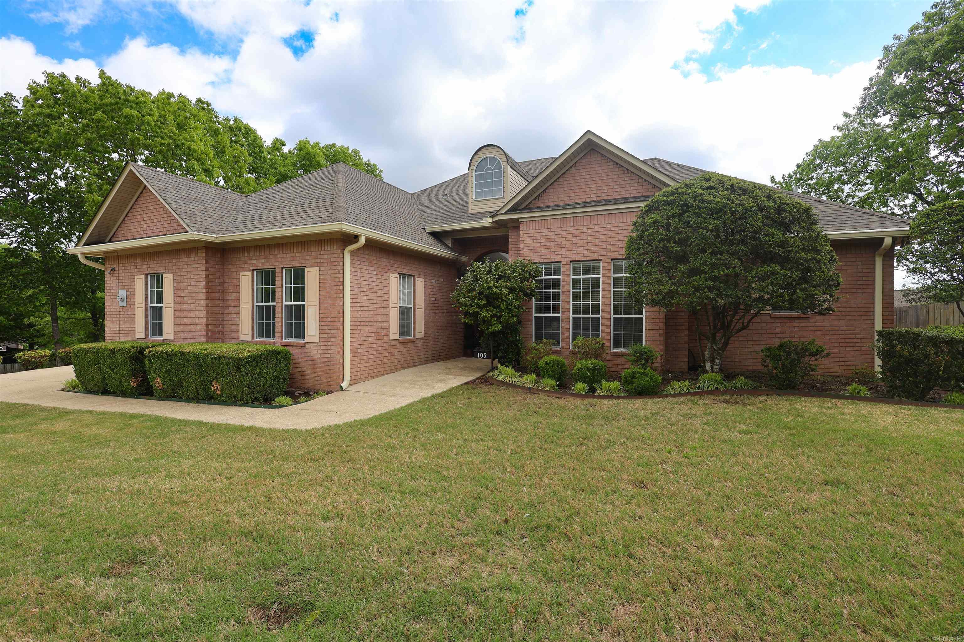 105 Alexwood Drive Hot Springs, AR 71913