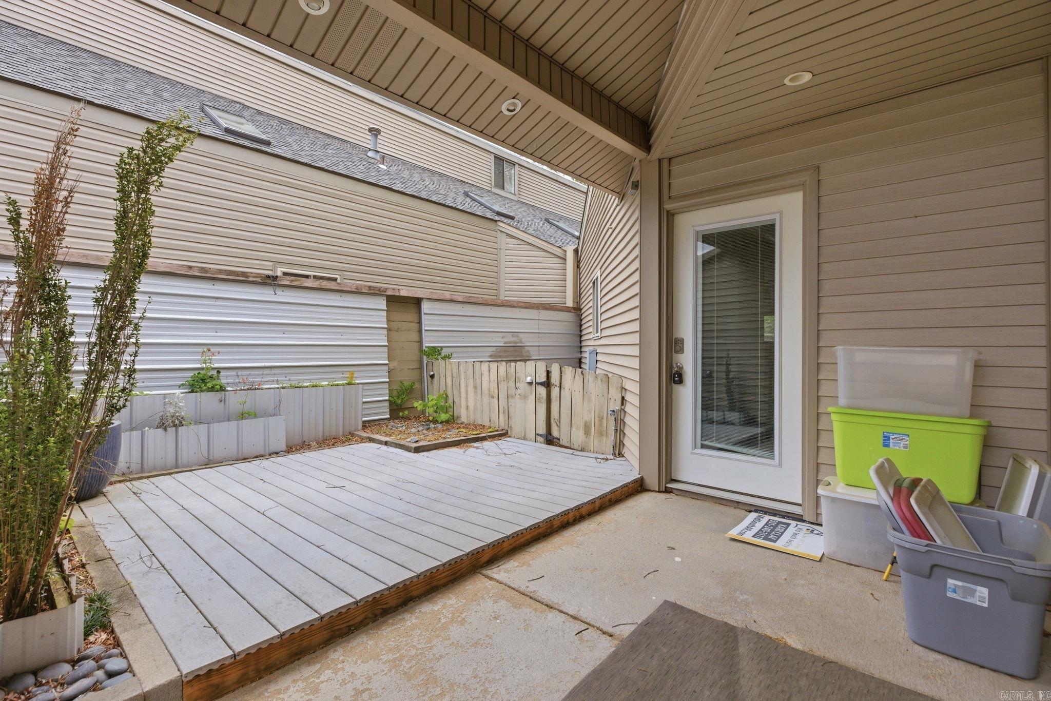 2518 Riverfront Drive Little Rock, AR 72202