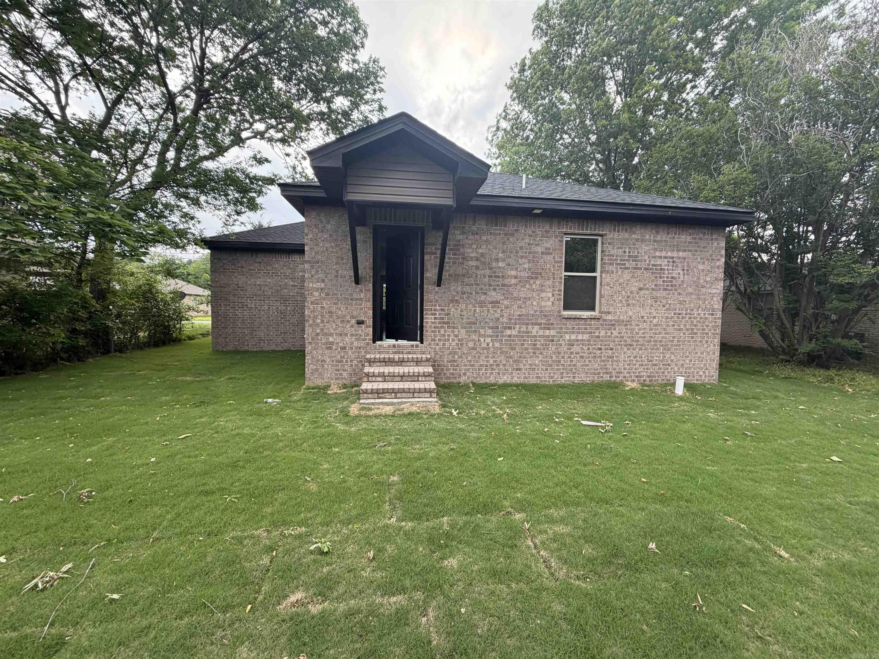2406 Boydston Jonesboro, AR 72401