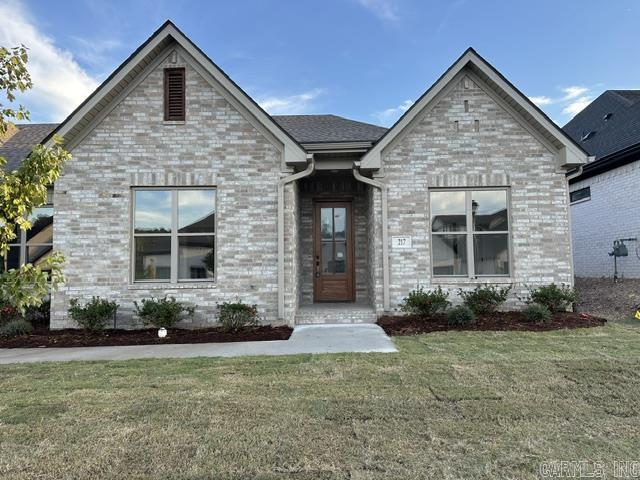 217 Edgewood Circle — exterior