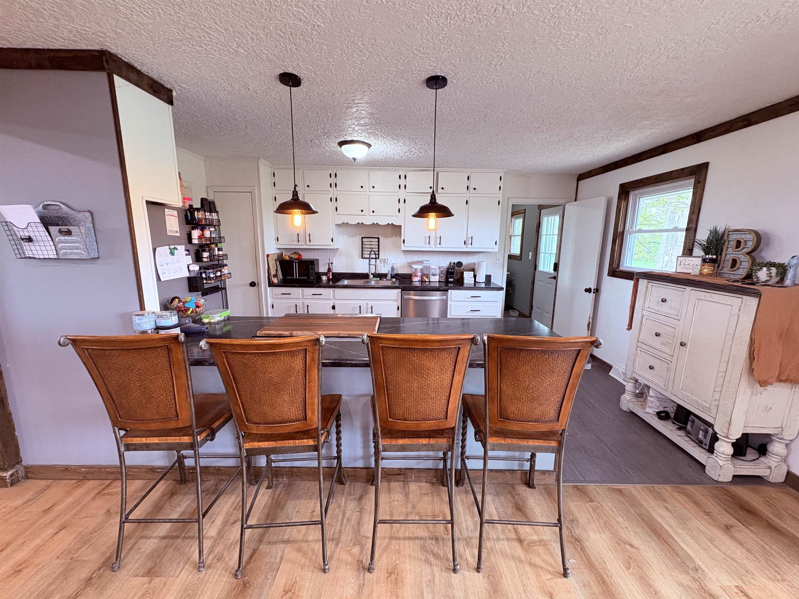 621 Hwy 62 W  Ash Flat, AR