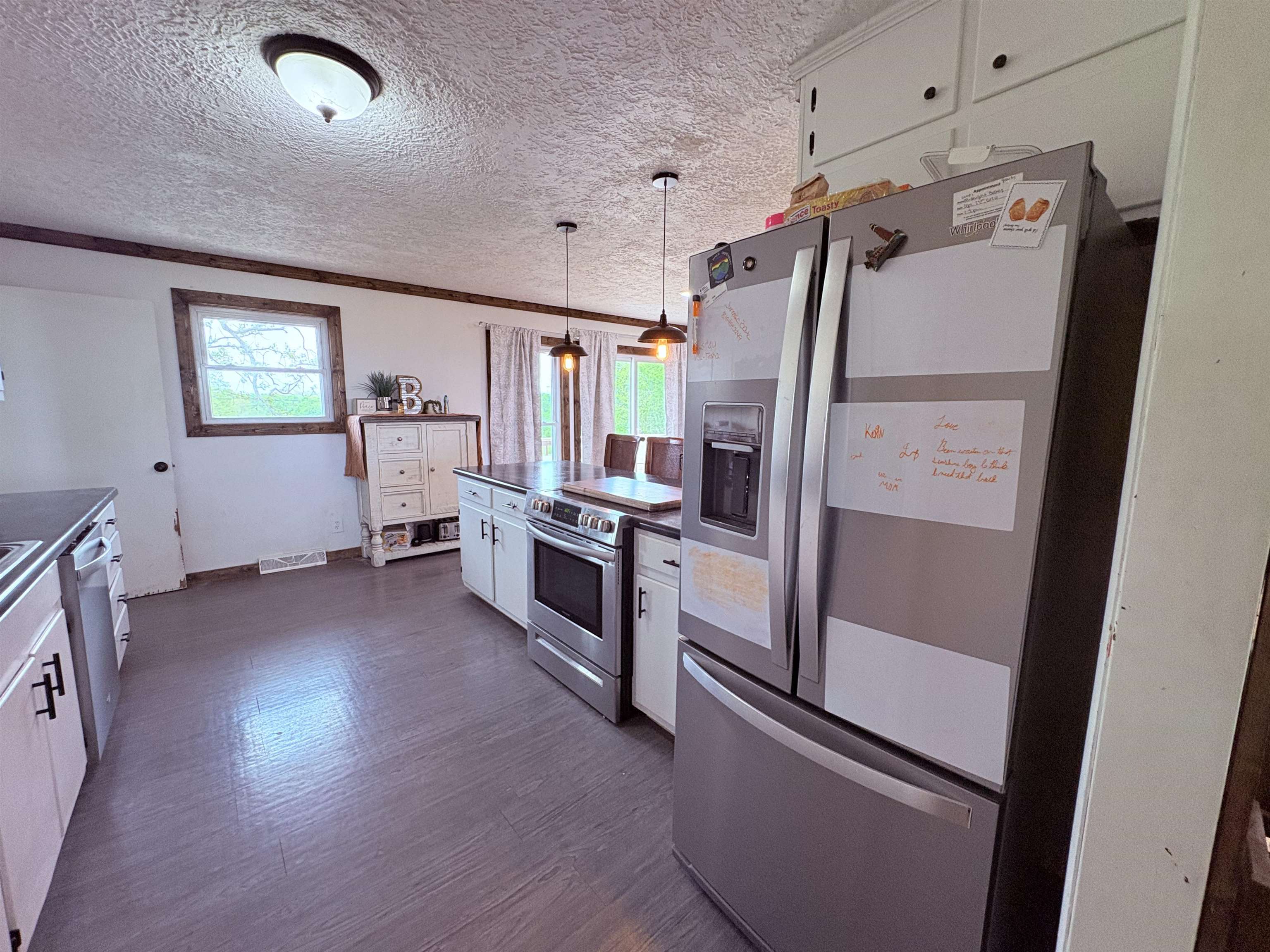 621 Hwy 62 W  Ash Flat, AR