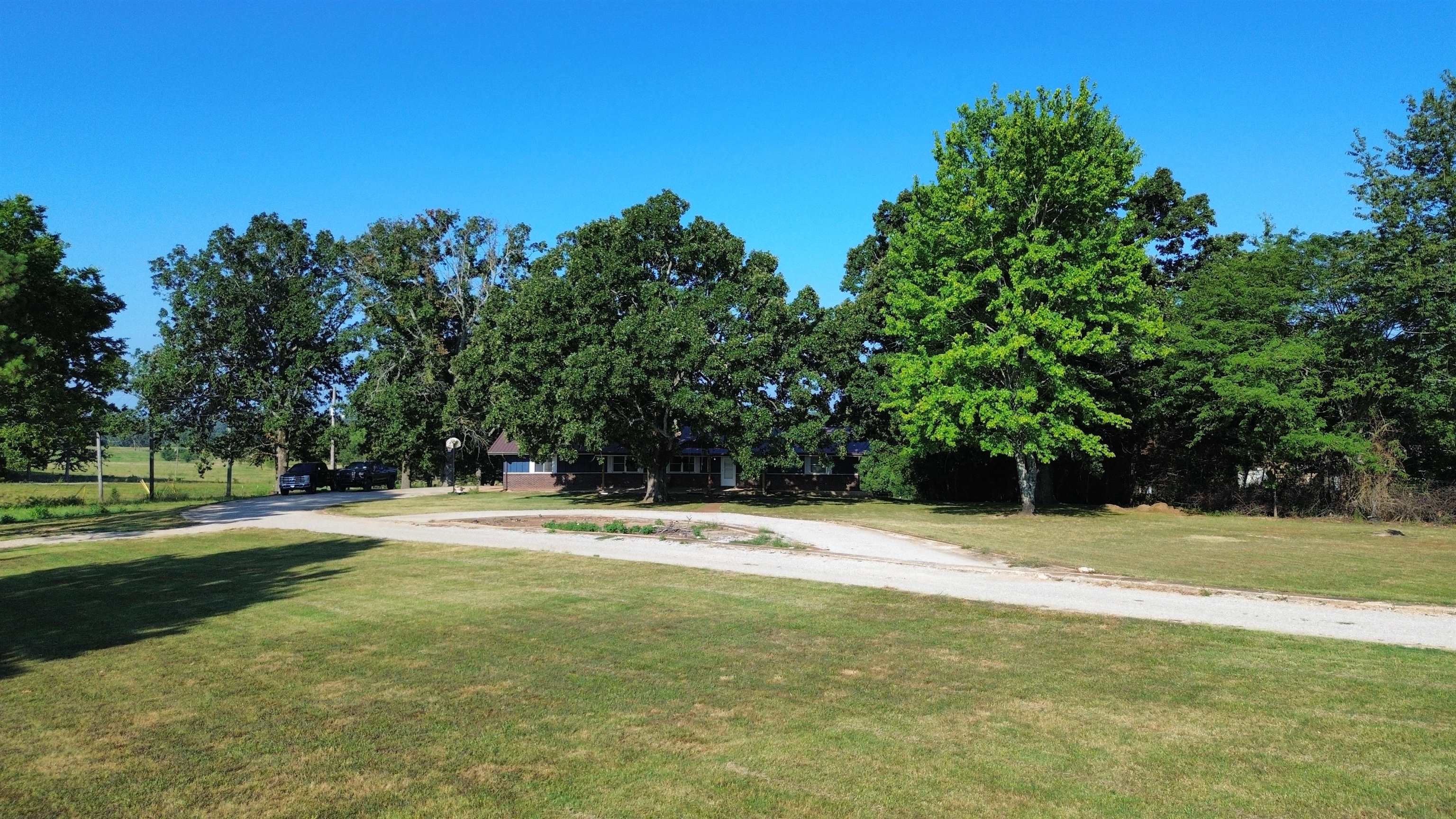621 Hwy 62 W  Ash Flat, AR